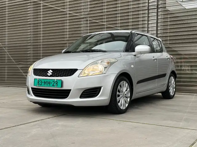 Suzuki Swift 1.2 BANDIT EASSS AIRCO/LM VELGEN !!