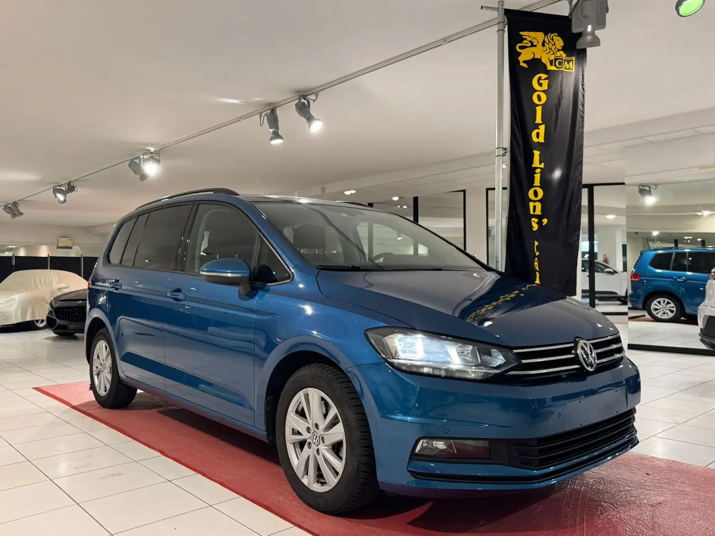 Volkswagen Touran 2.0 tdi 115cv dsg Blau - 1
