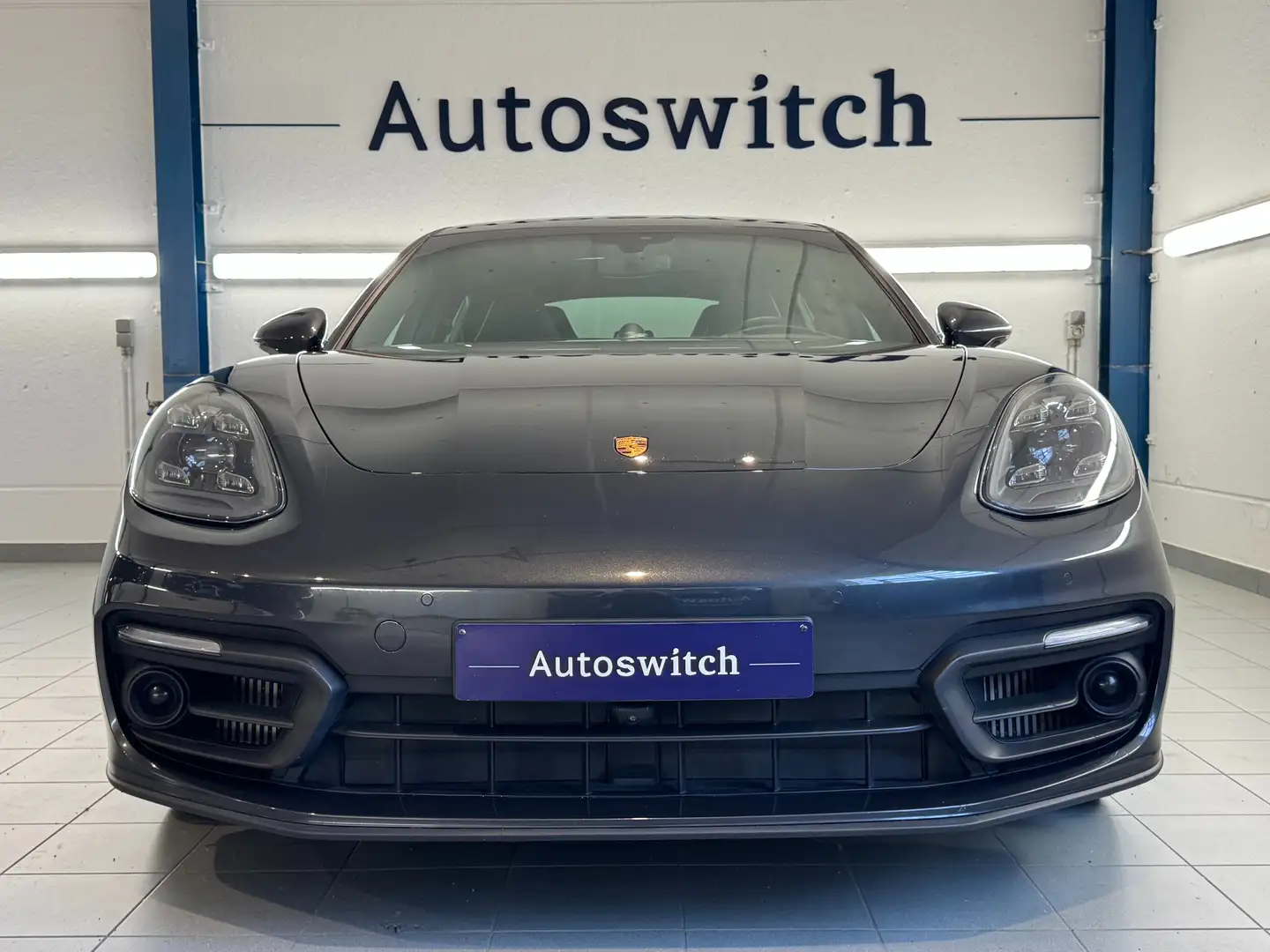 Porsche Panamera 4 E-Hybrid Platinum Edition/Pano/Headup/AdaptCruis Gris - 2