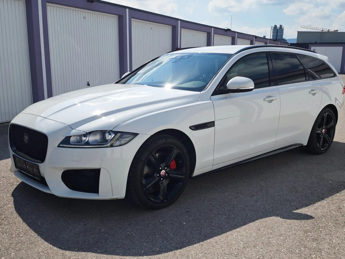 Jaguar XF XF Sportbrake 30d S Aut. S Blanc - 1