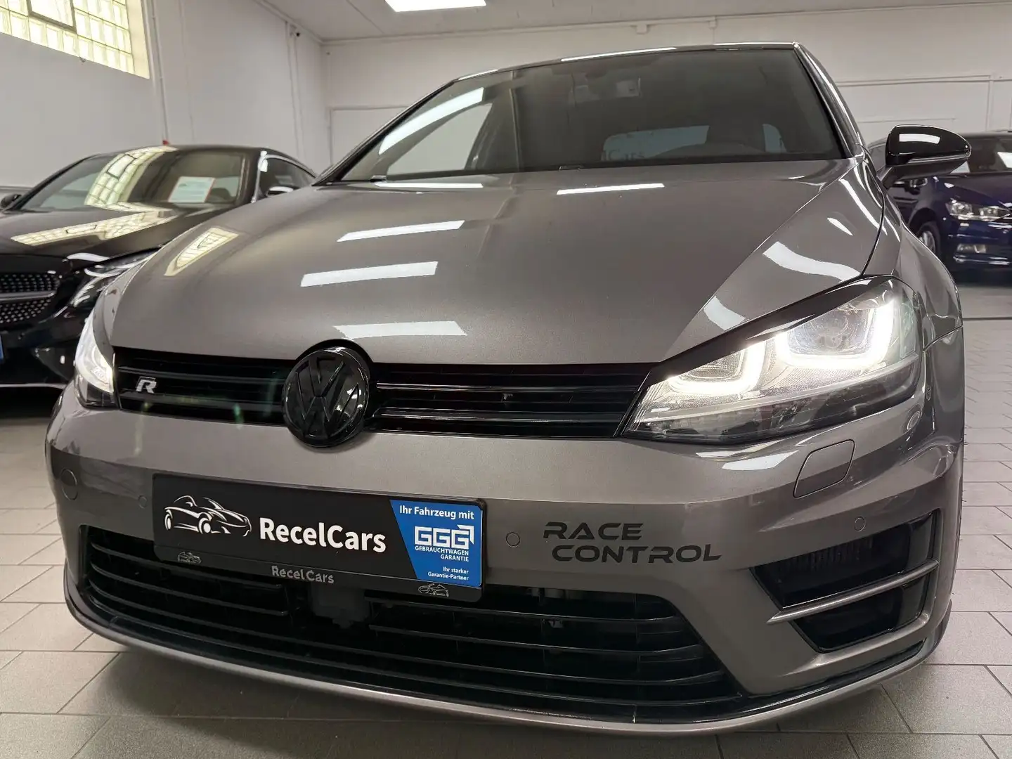 Volkswagen Golf VII R 4Motion*LEDER*DYNAUDIO*RFK*ACC*PANO* Gris - 1