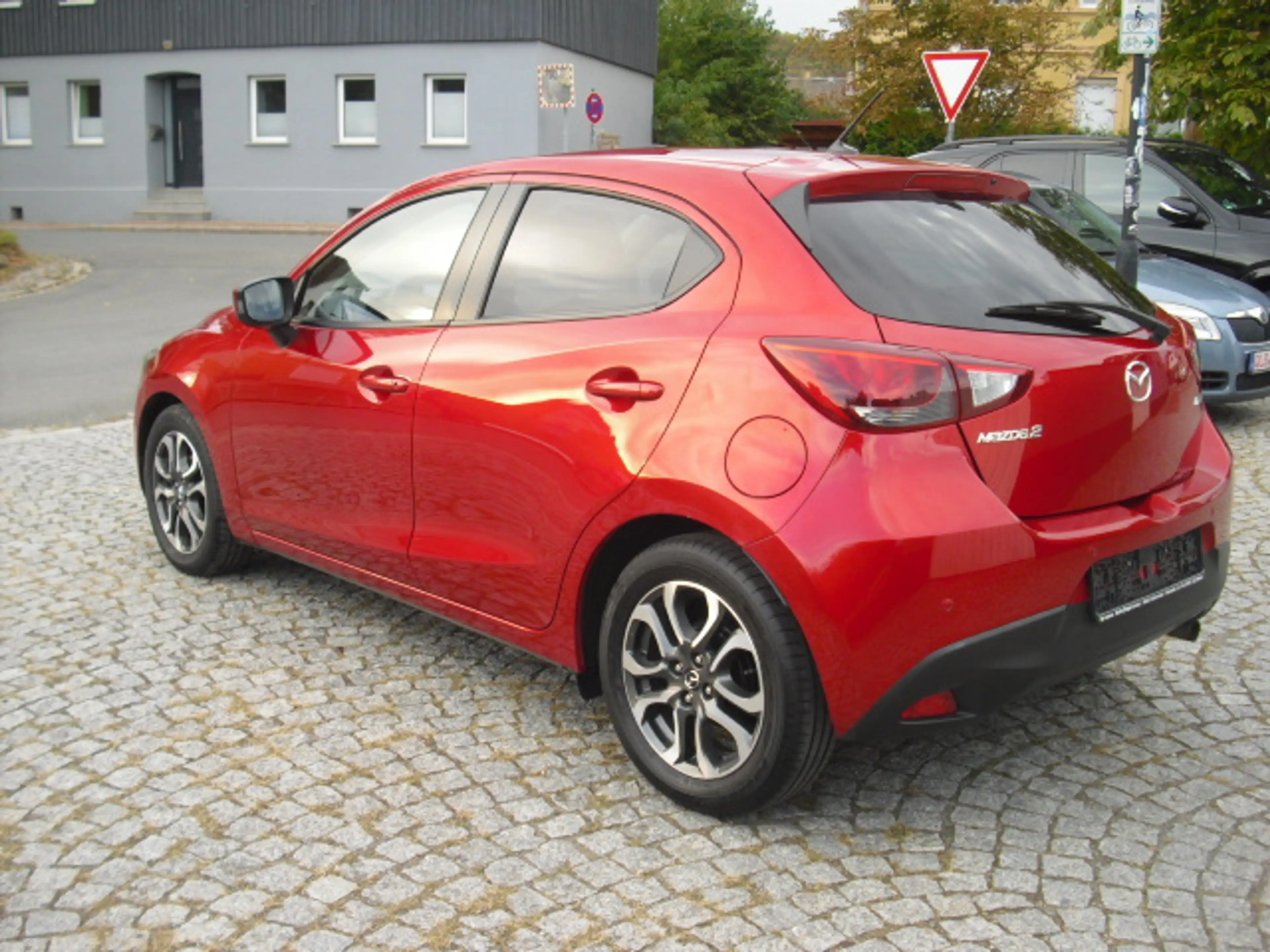 Mazda 2 Nakama — photo 4