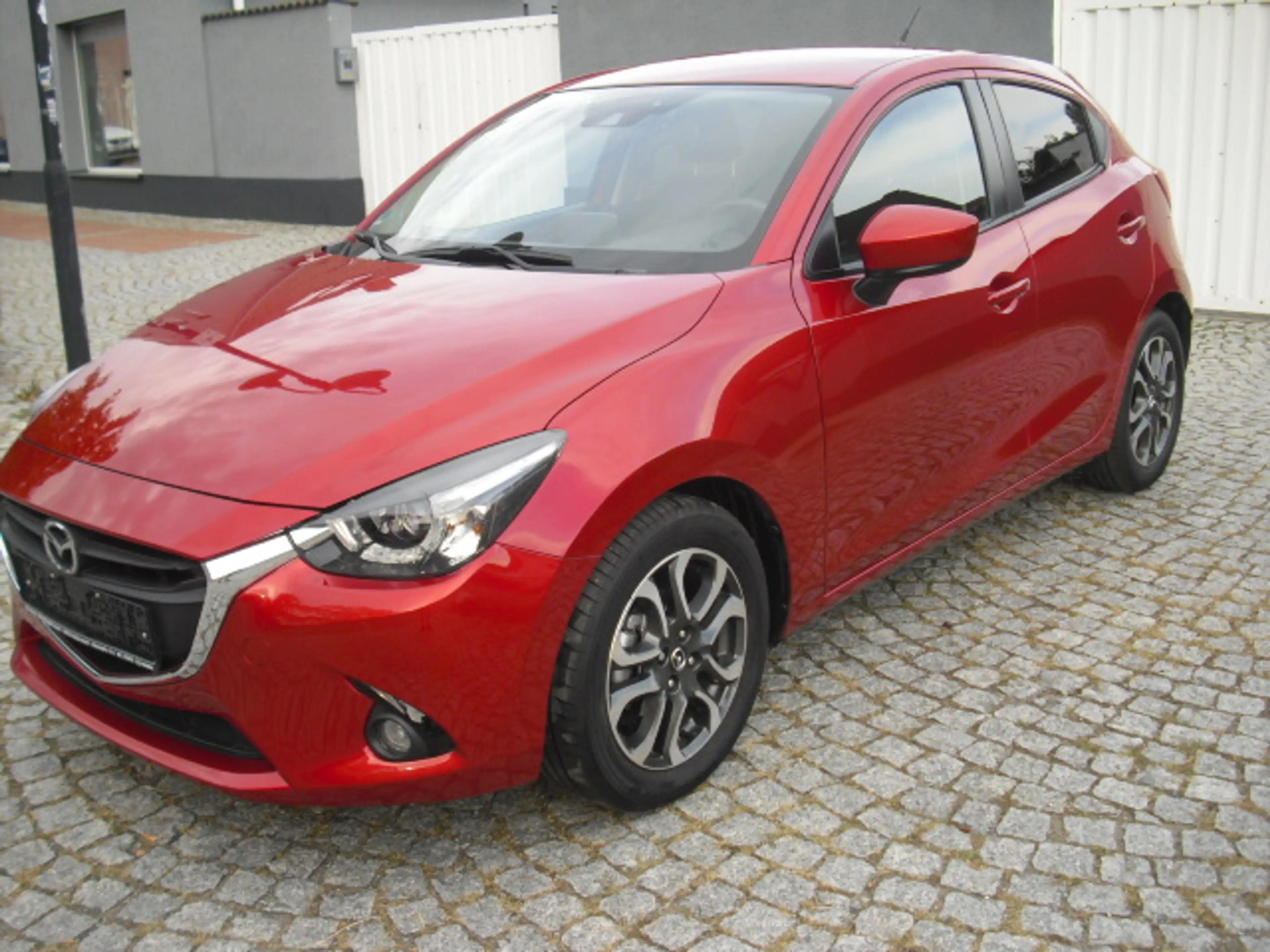 Mazda 2 Nakama — photo 3