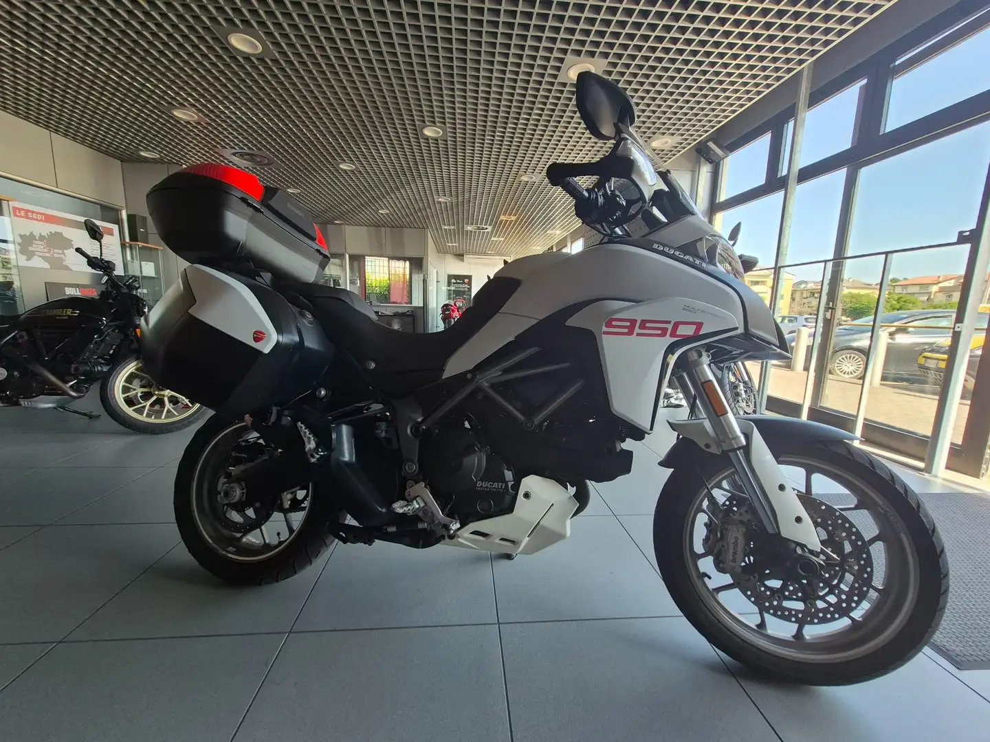 Ducati Multistrada 950 Wit - 1