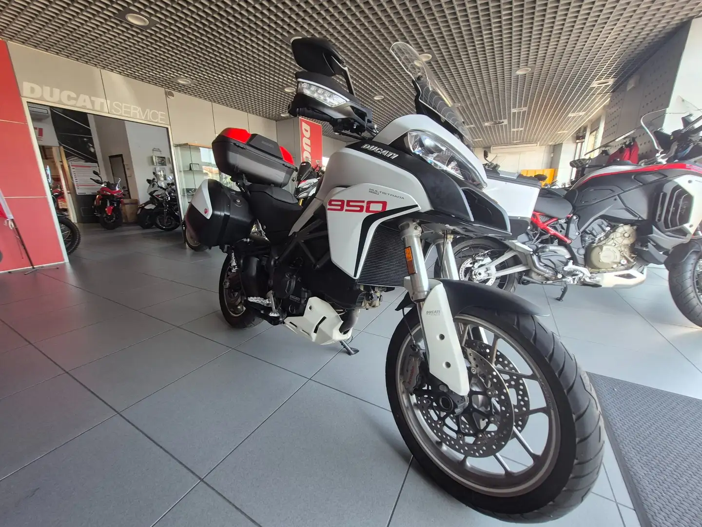 Ducati Multistrada 950 Wit - 2