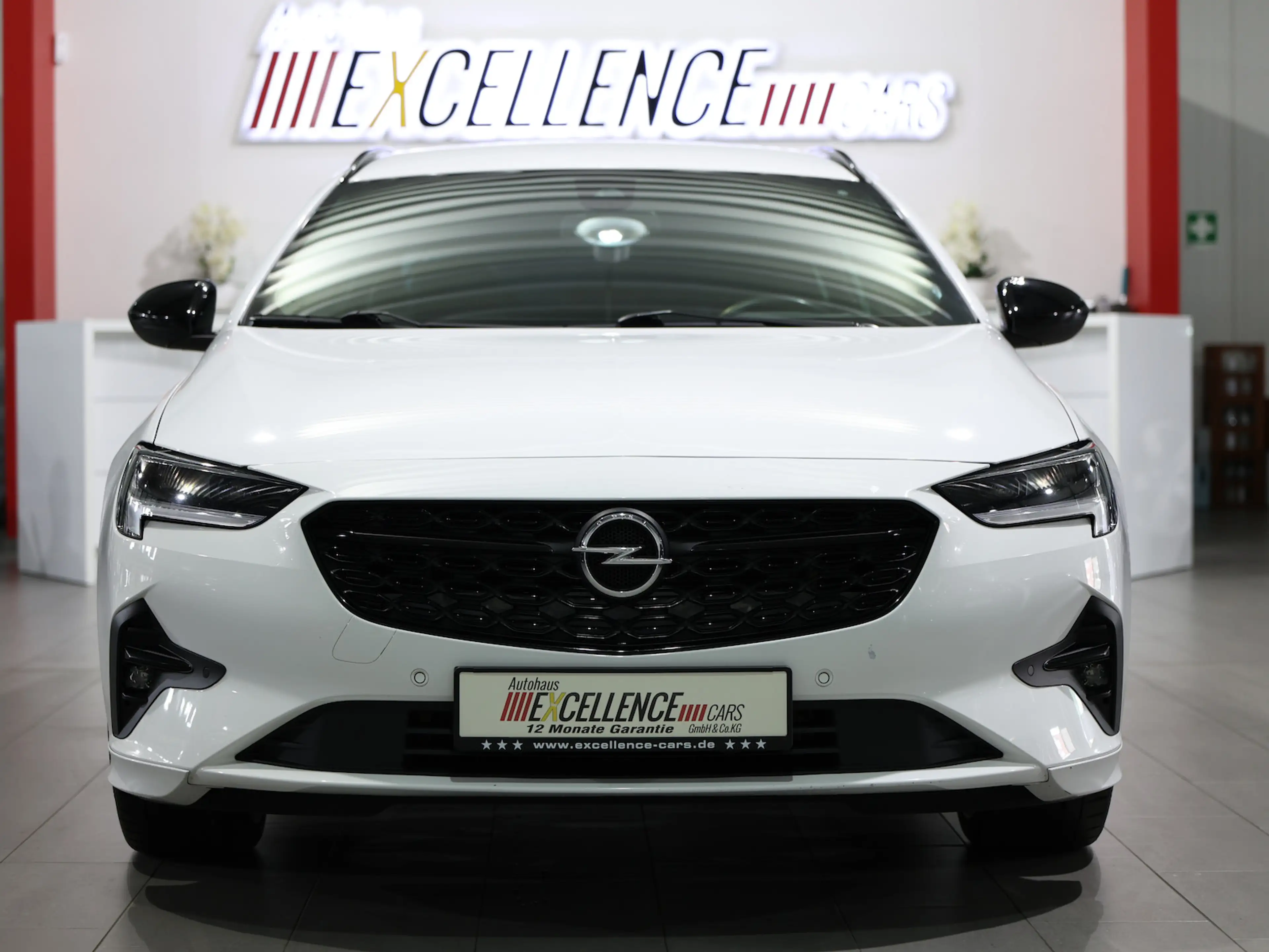 Opel Insignia ST 2.0 D 4x4 ULTIMATE OPC-LINE SPORT — photo 6