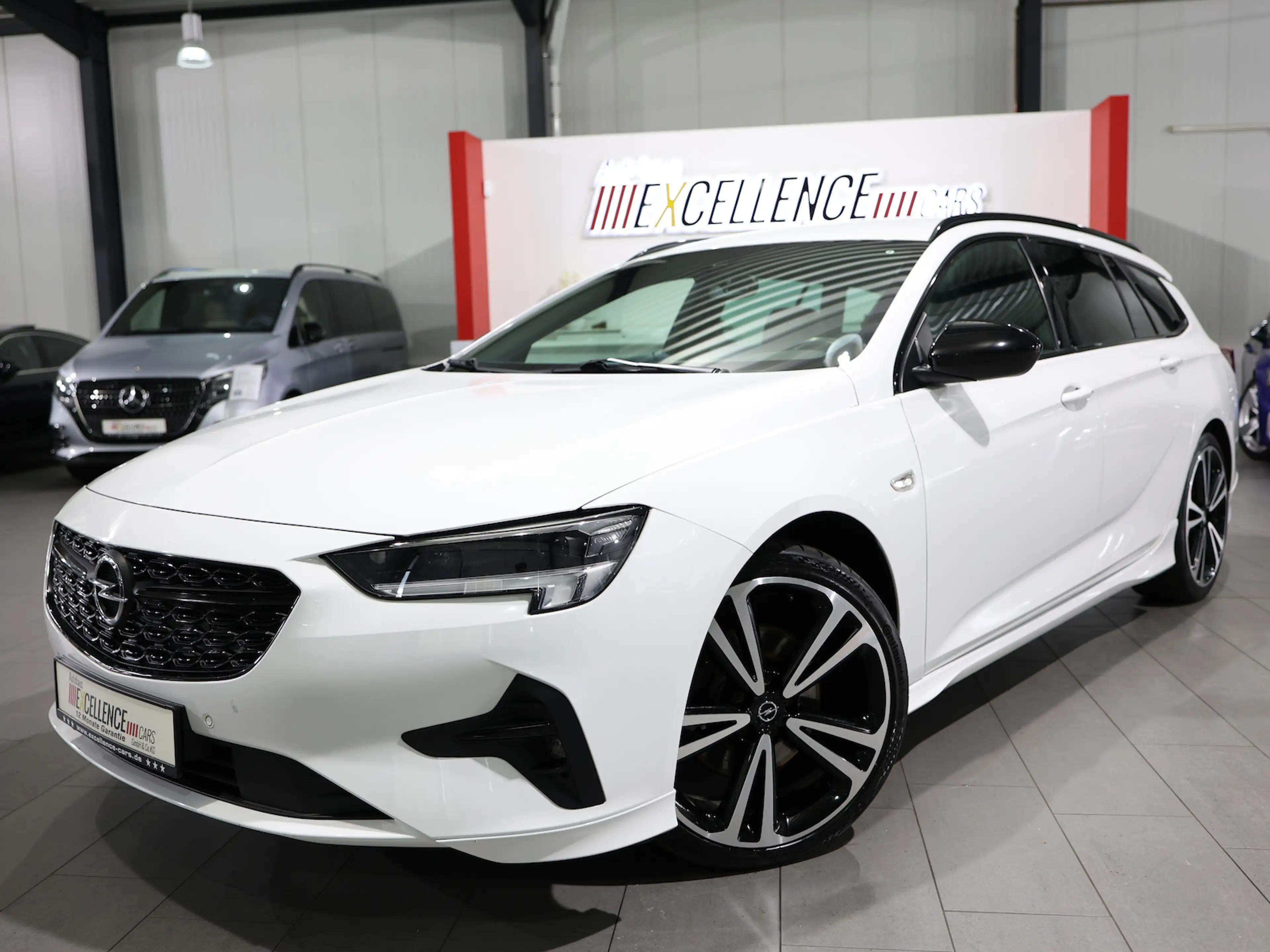 Opel Insignia ST 2.0 D 4x4 ULTIMATE OPC-LINE SPORT — photo 4