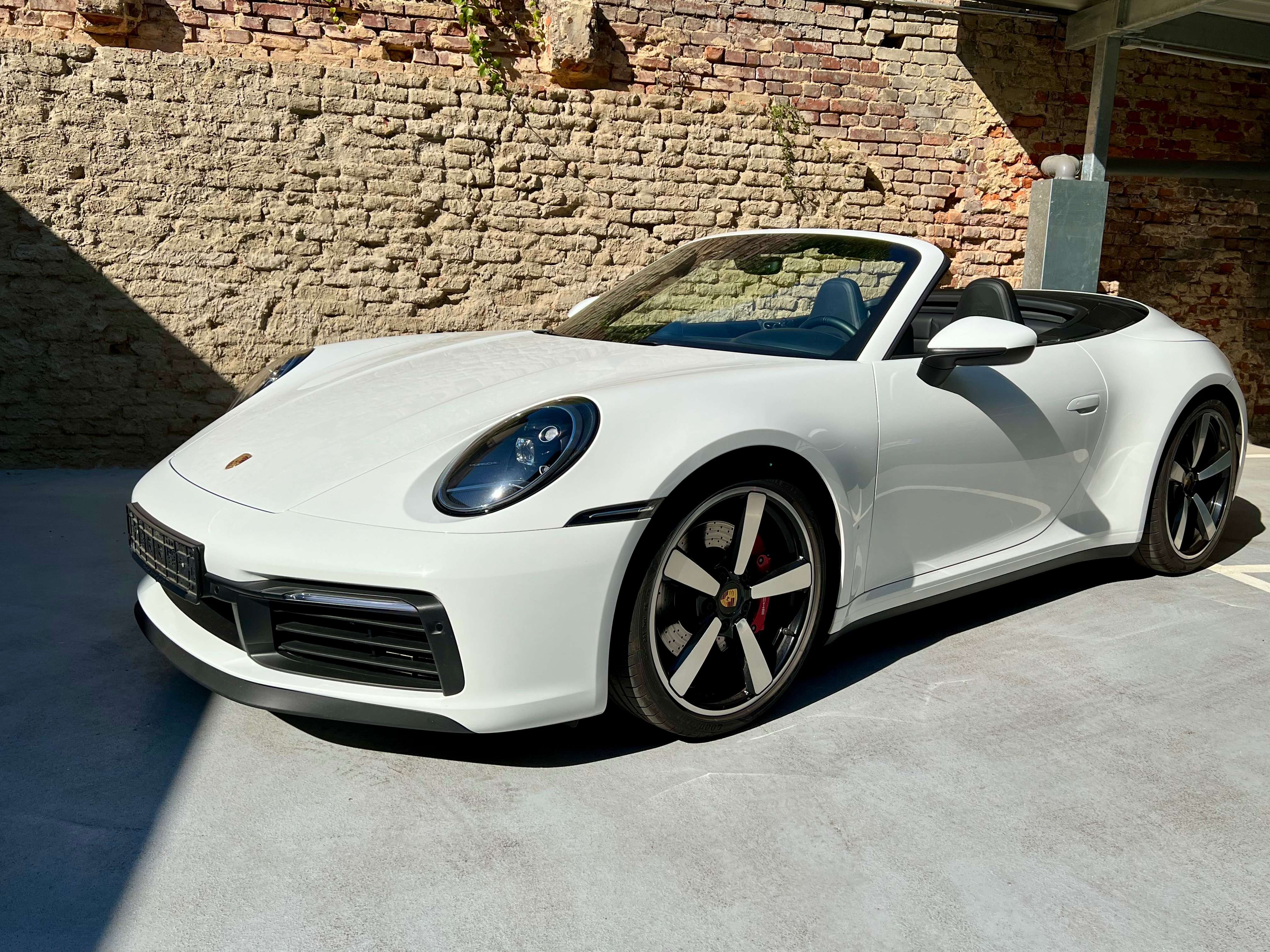Second hand Porsche 911 