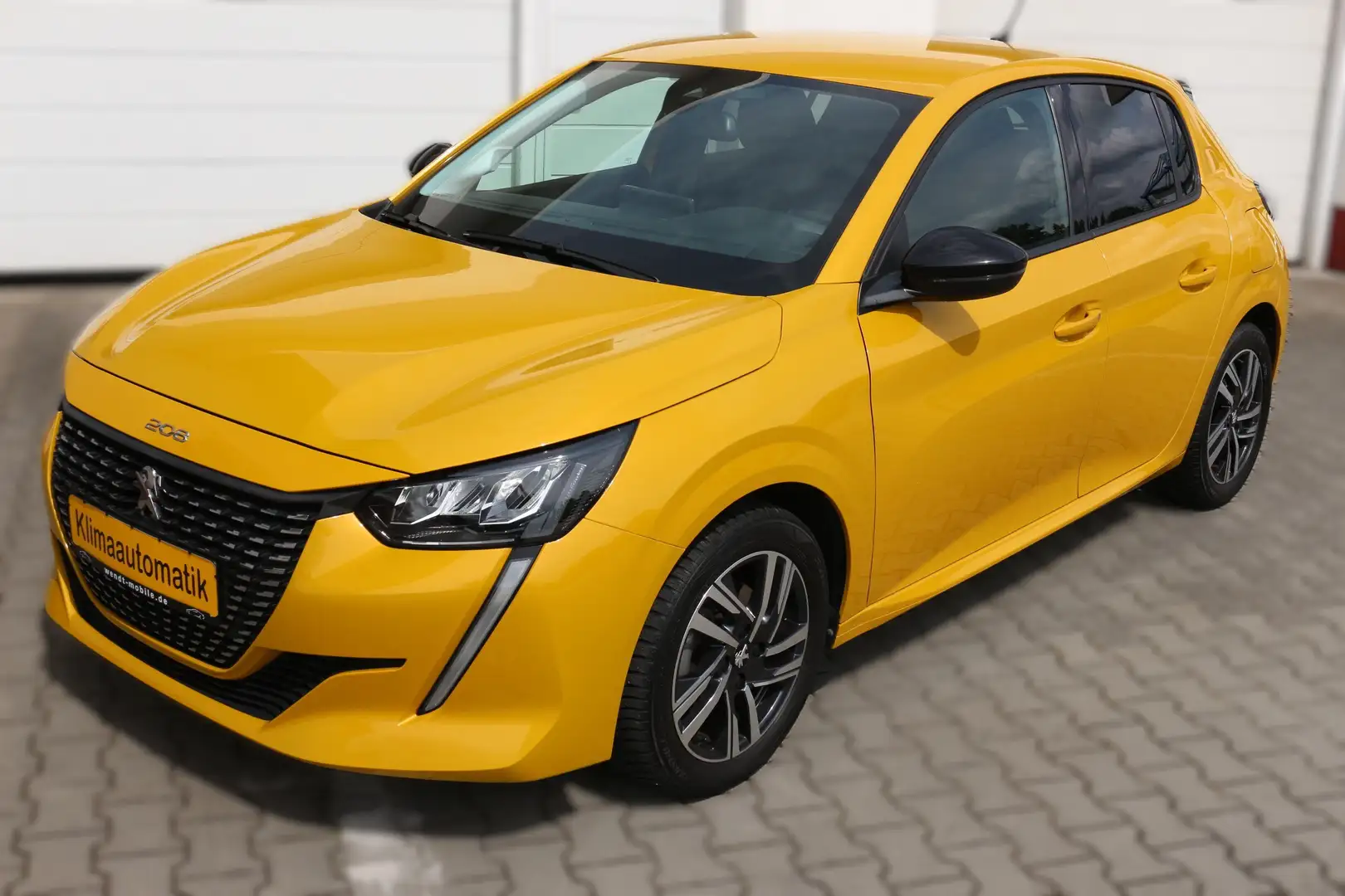 Peugeot 208 Allure Pack Jaune - 1