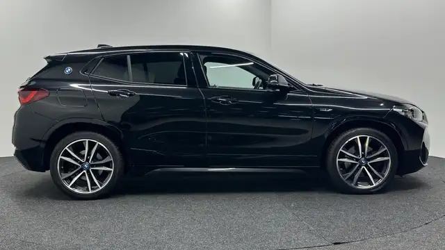 BMW X2 view 9