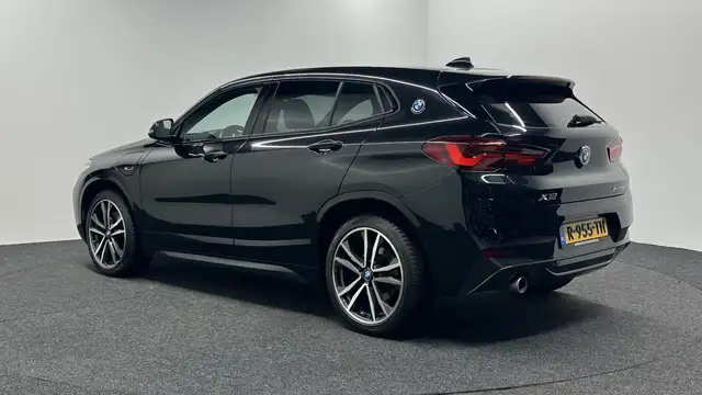 BMW X2 view 4