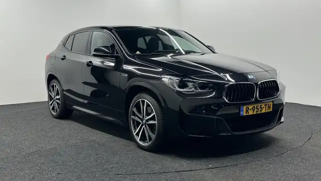 BMW X2 view 3