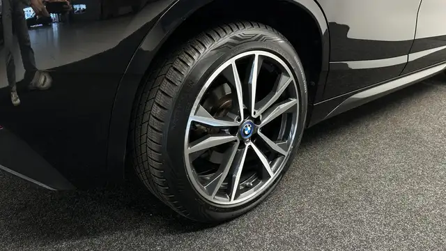 BMW X2 view 10