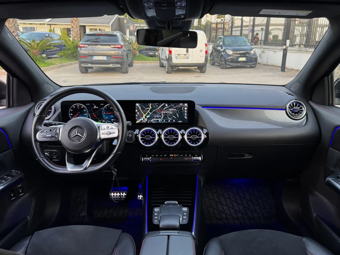 Mercedes-Benz GLA 250 PHEV EQ-Power Premium AMG 160CV PACK LUCI CAM Nero - 2