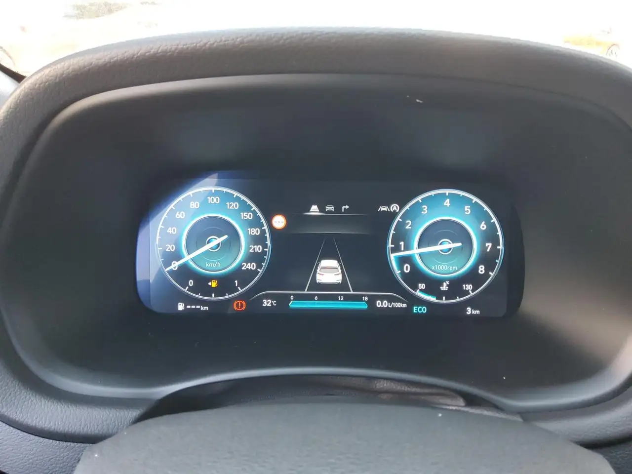 Hyundai i30 MJ25 1.5 TGDi 48V 6-MT Sondermodell ADVANTAGE 16