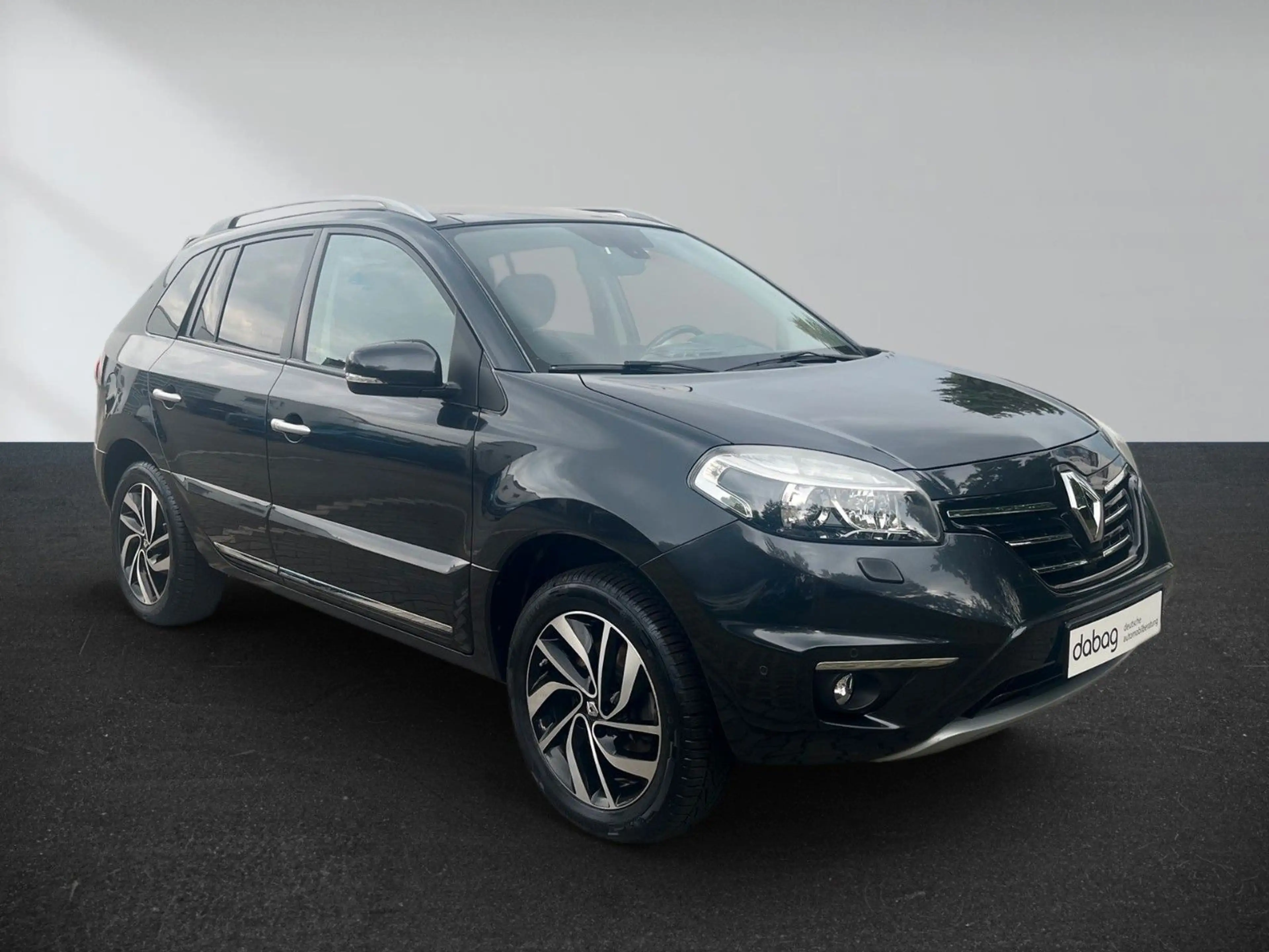 Renault Koleos dCi 175 FAP 4x4 Night and Day — photo 2