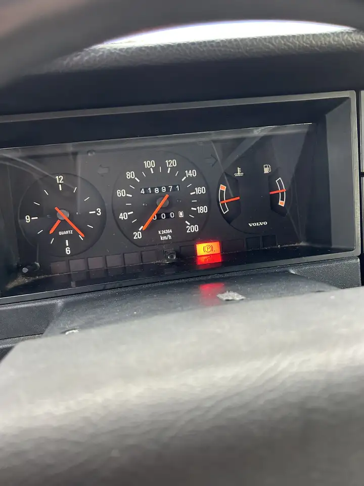 Volvo 240 GL Family Edition, foto 12