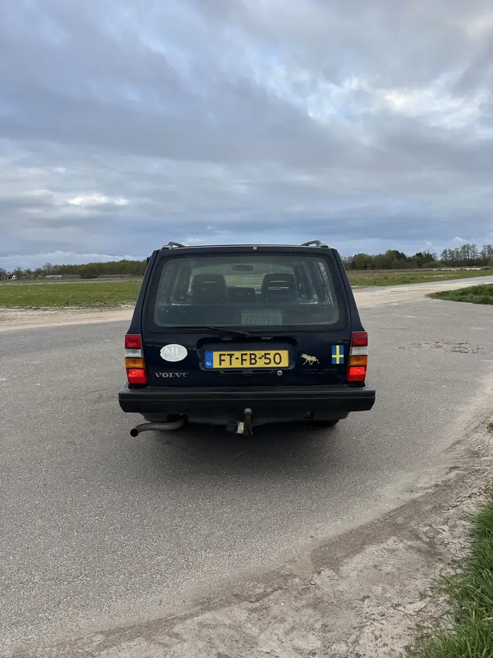 Volvo 240 GL Family Edition, foto 5