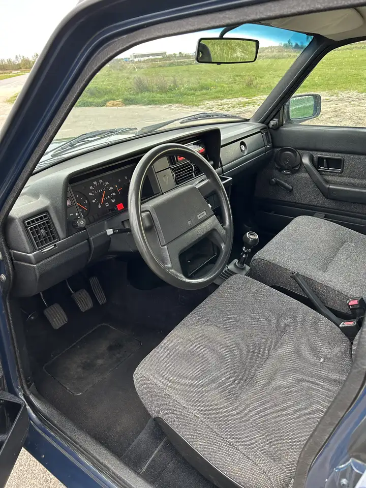 Volvo 240 GL Family Edition, foto 11