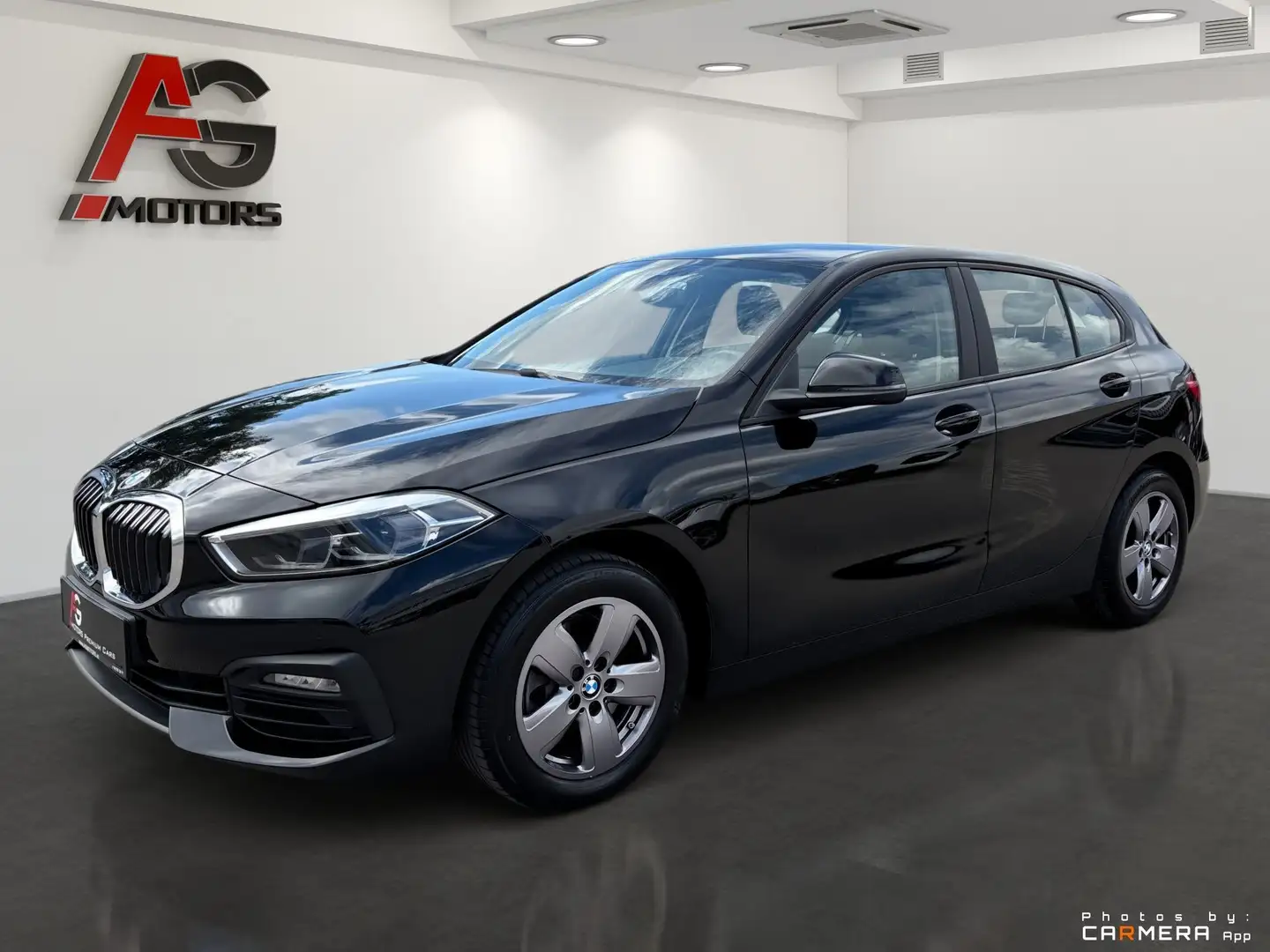 BMW 118 d/LED/Navi/Live Cockpit/SHZ/Apple CarPlay/PDC/66. Schwarz - 1