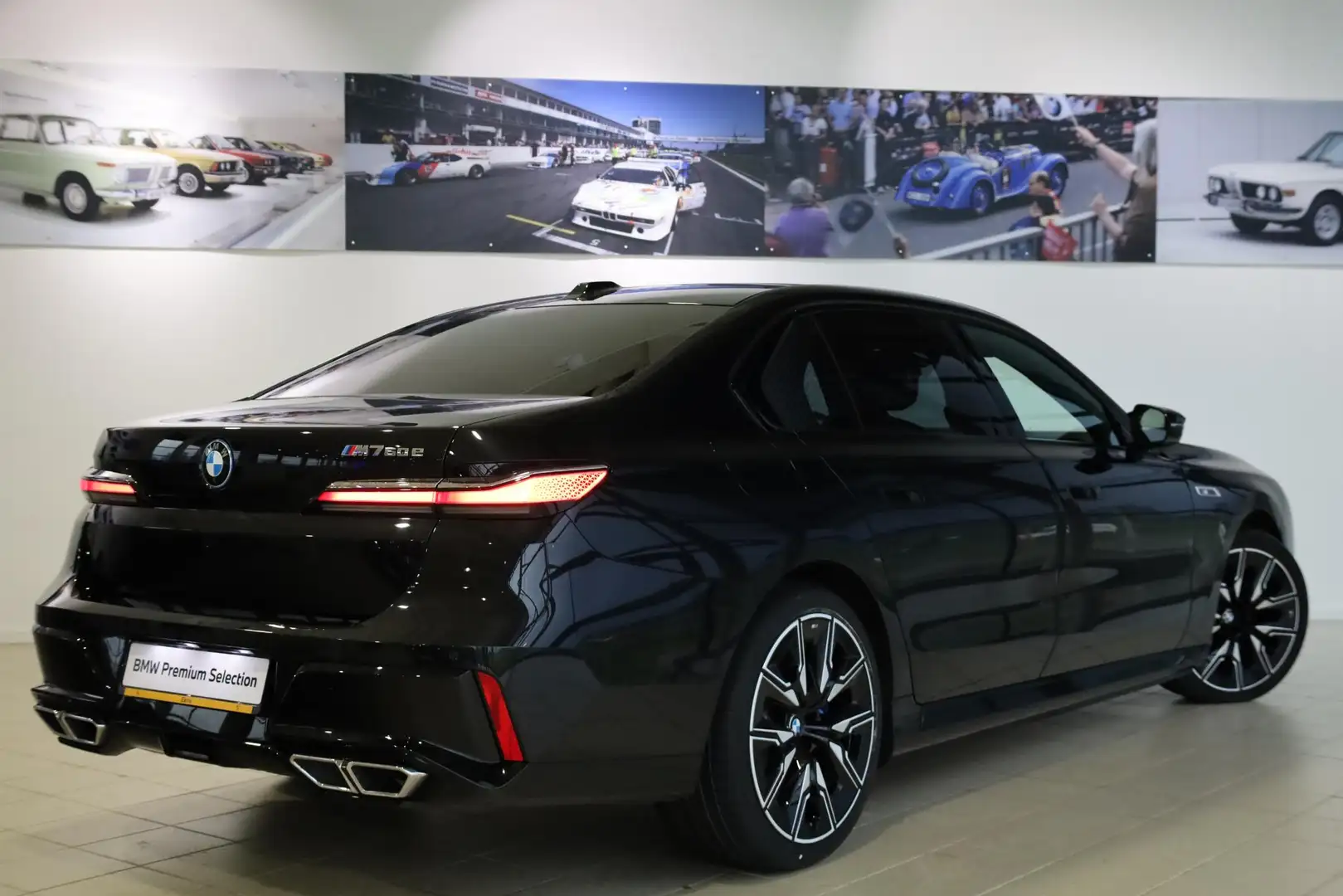 BMW 760 7 Serie M760e xDrive | Active Steering | Elektrisc Noir - 2