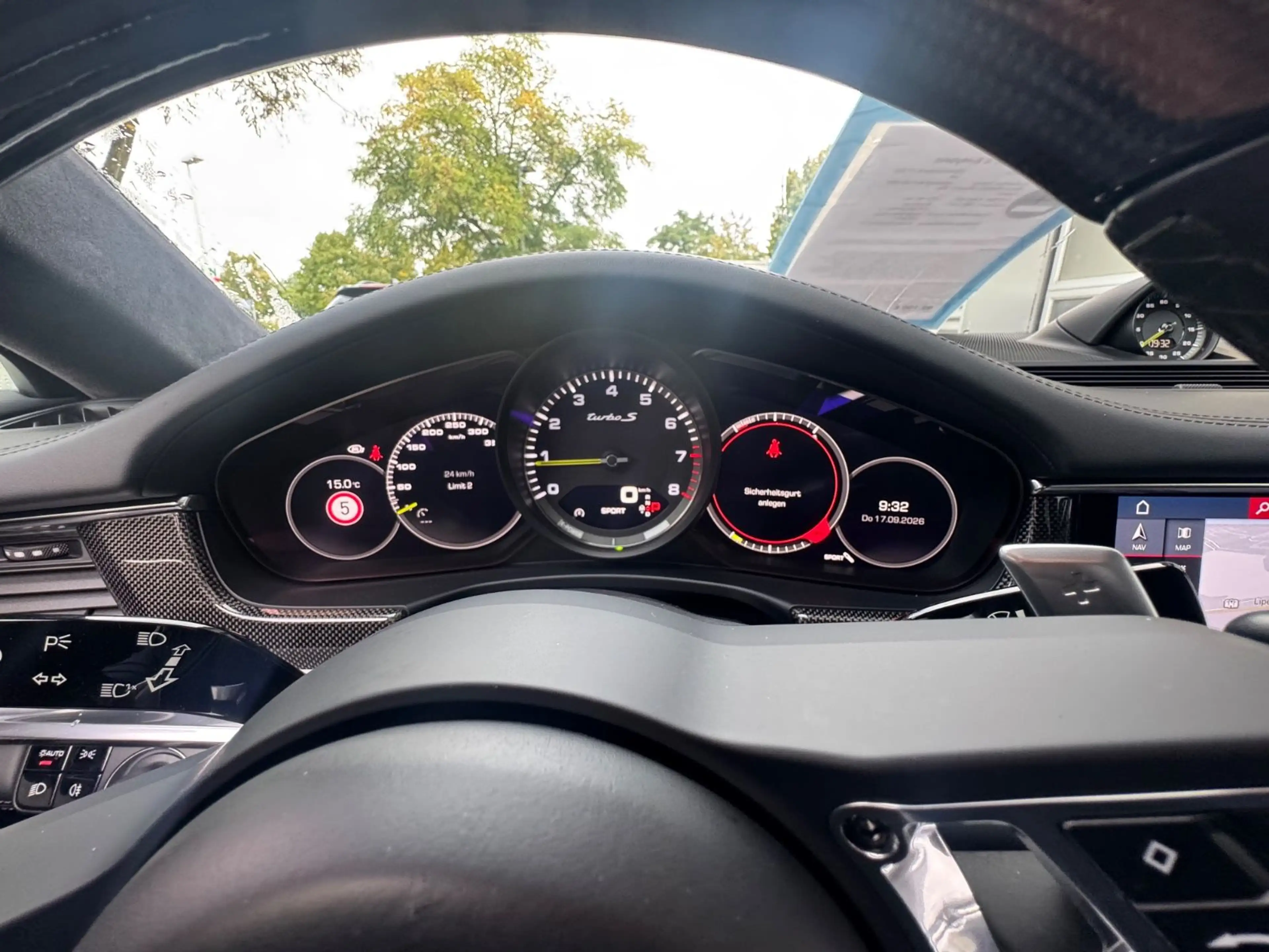 Porsche Panamera Turbo S E-Hybrid — photo 13