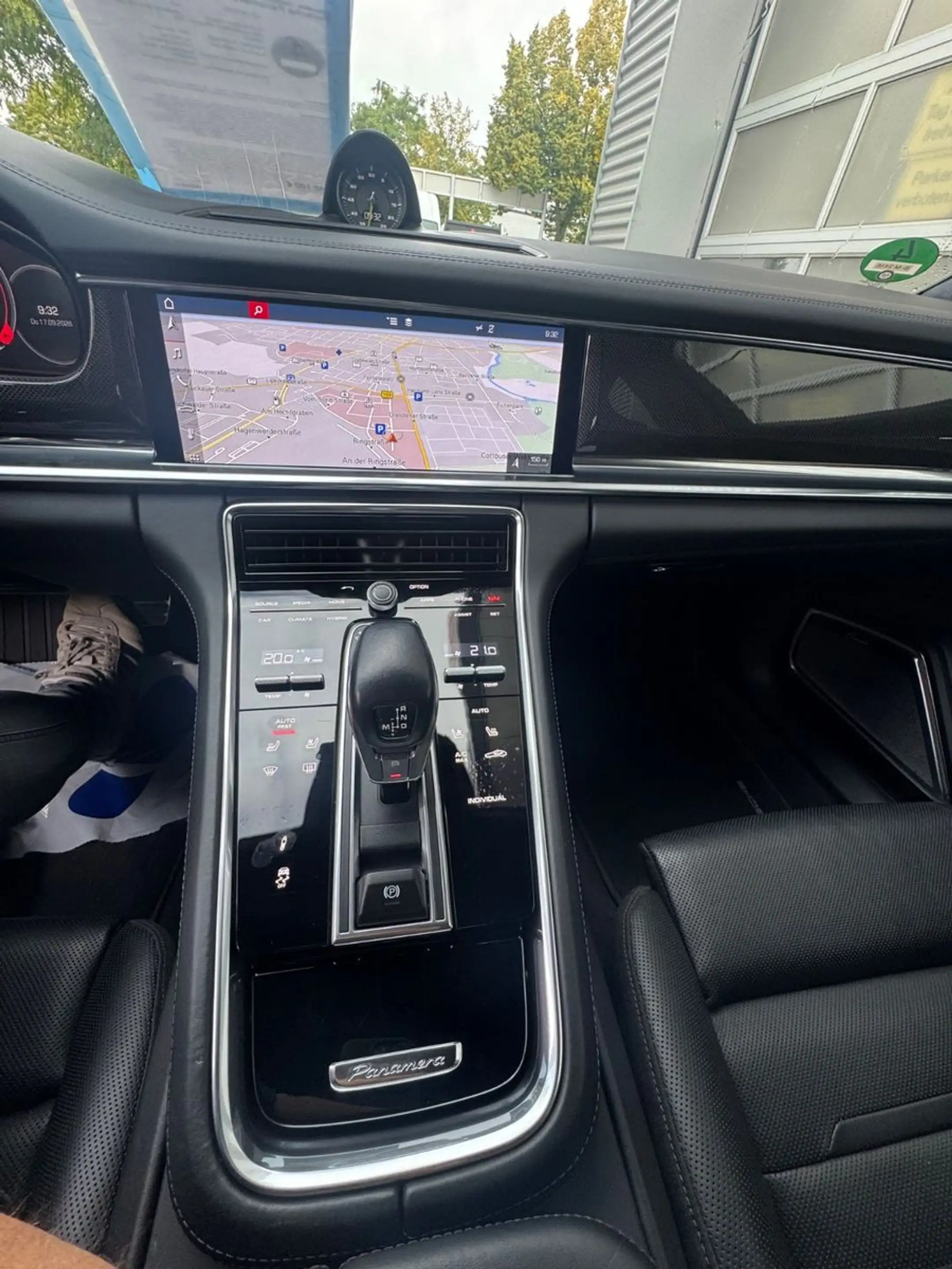 Porsche Panamera Turbo S E-Hybrid — photo 12