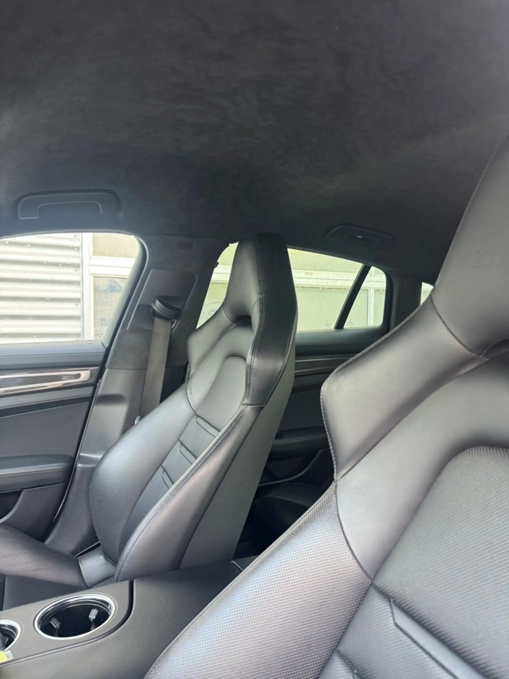 Porsche Panamera Turbo S E-Hybrid — photo 7