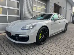 Porsche Panamera Turbo S E Hybrid