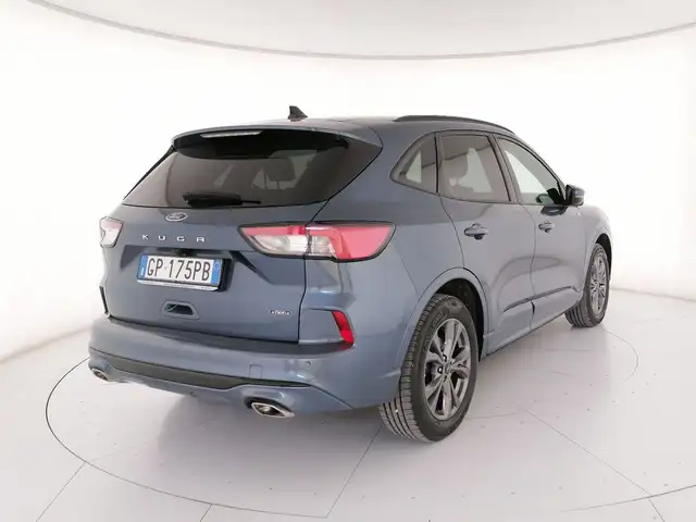 Ford Kuga view 2