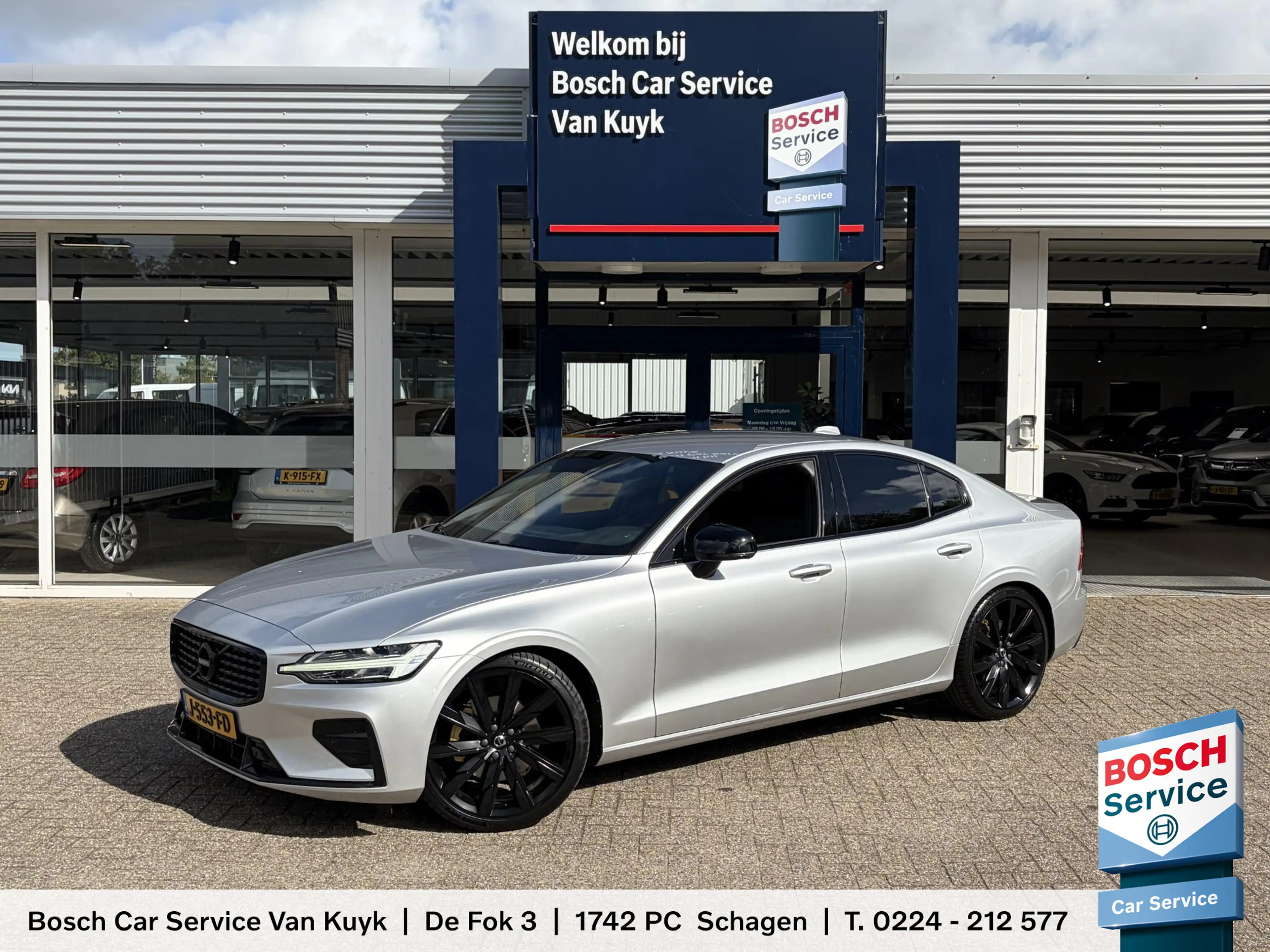 Volvo S60 2.0 T4 R-Design / Automaat / NL-Auto / Dealer-Onde