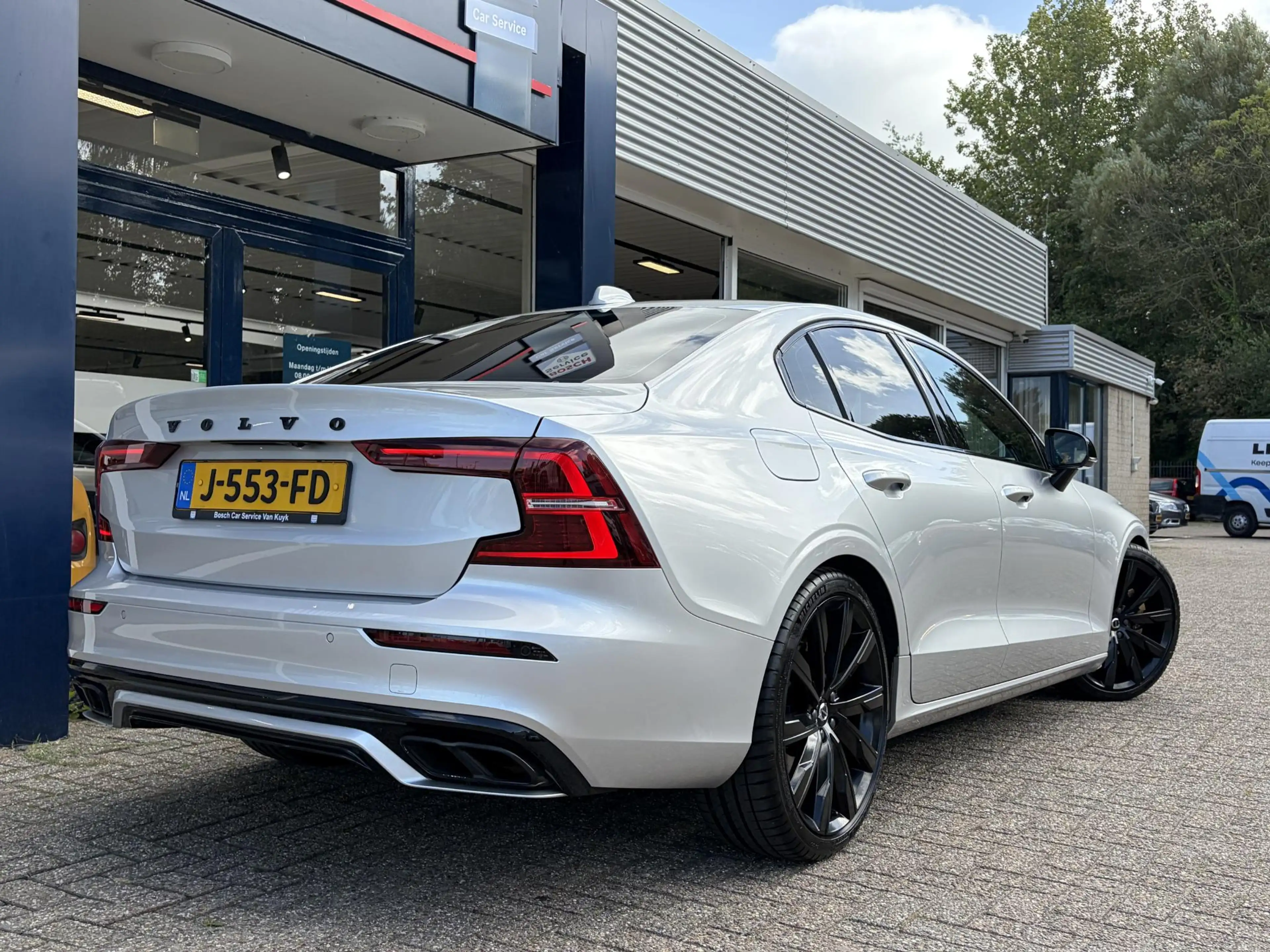 Volvo S60 2.0 T4 R-Design / Automaat / NL-Auto / Dealer-Onde — photo 8