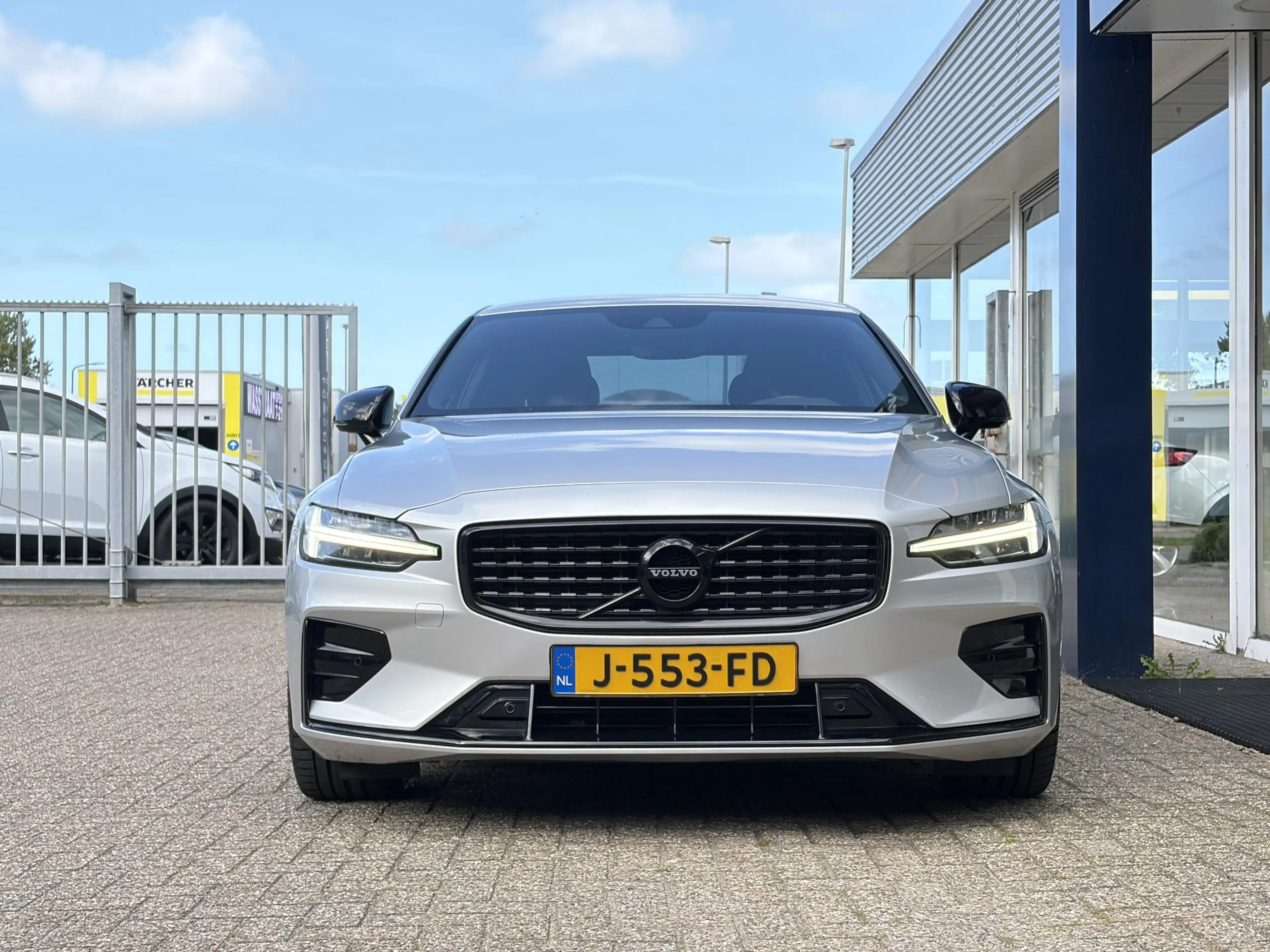 Volvo S60 2.0 T4 R-Design / Automaat / NL-Auto / Dealer-Onde — photo 5