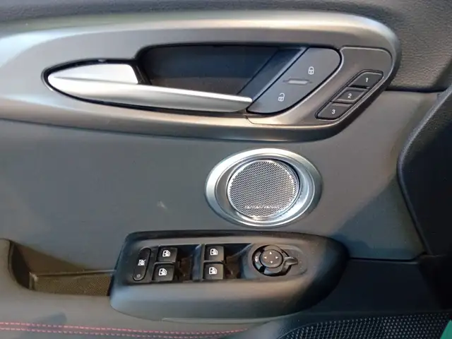 Alfa Romeo Tonale view 14
