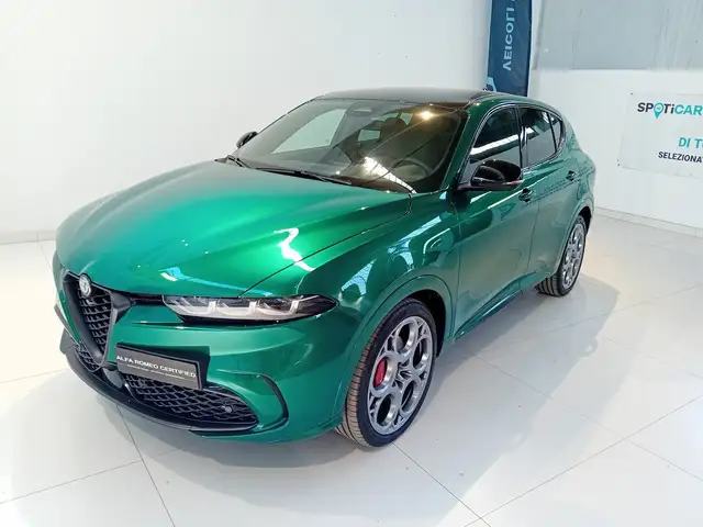 2024 Alfa Romeo Tonale in Green for sale