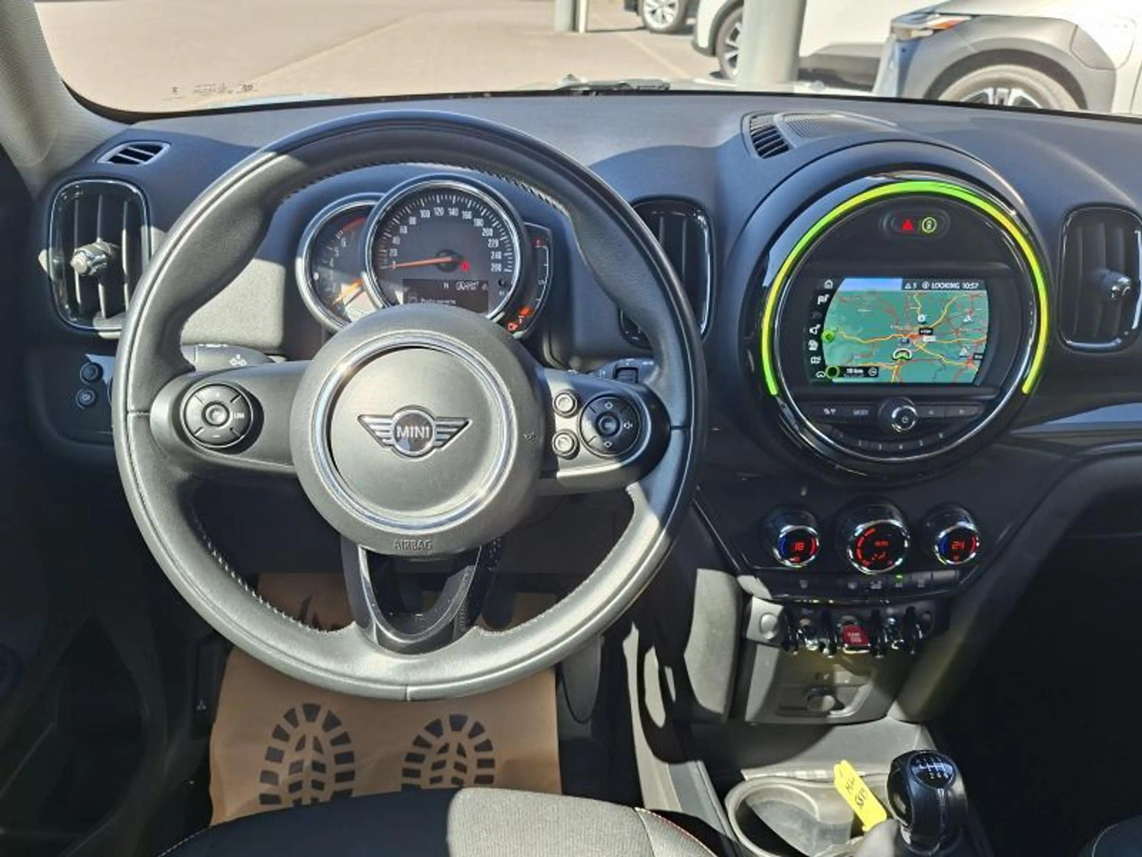 MINI Cooper Countryman Cooper — photo 10