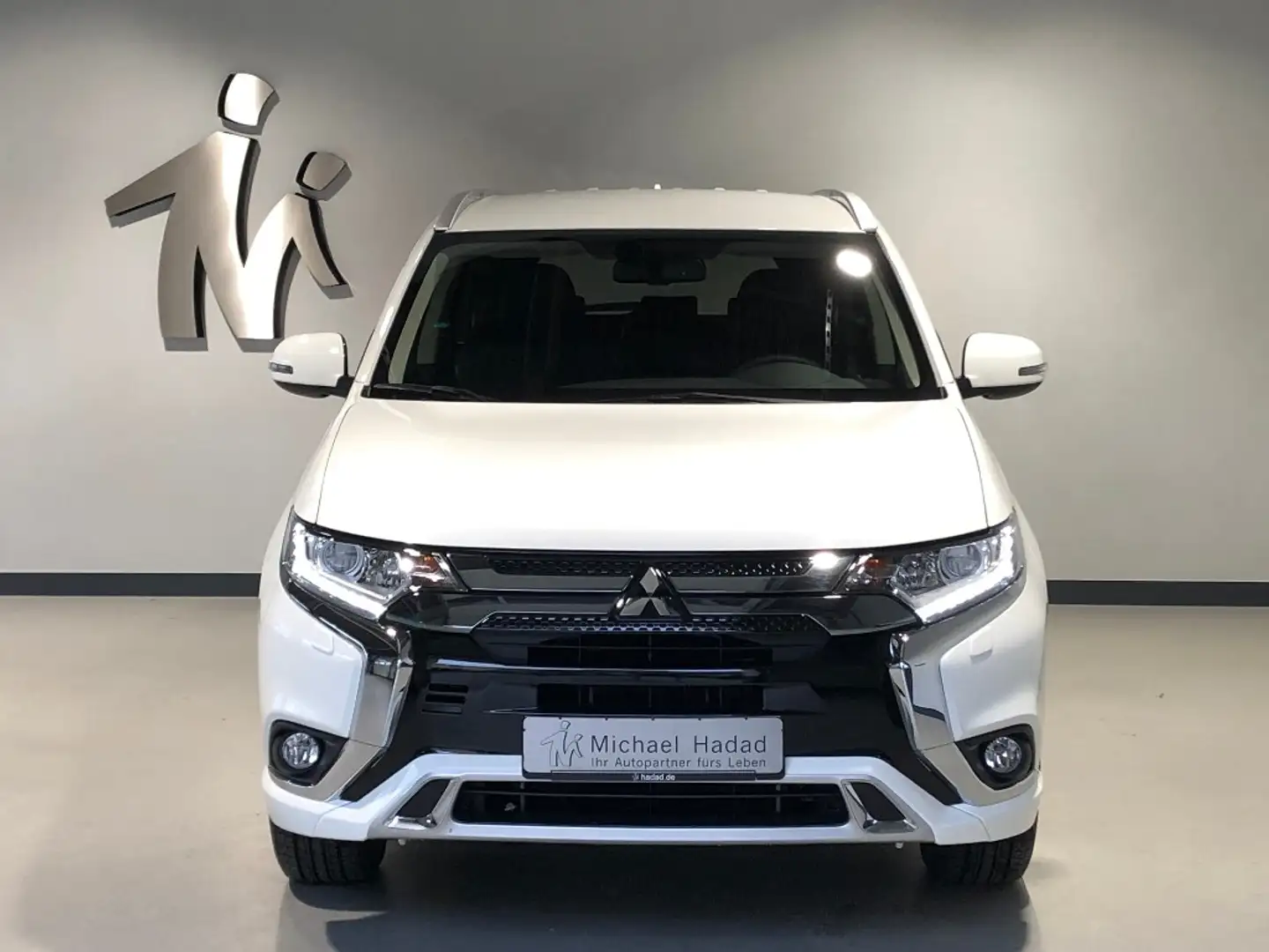 Mitsubishi Outlander Outlander Plugin Hybrid 2.4 BASIS SPIRIT 4WD WKR Blanc - 2
