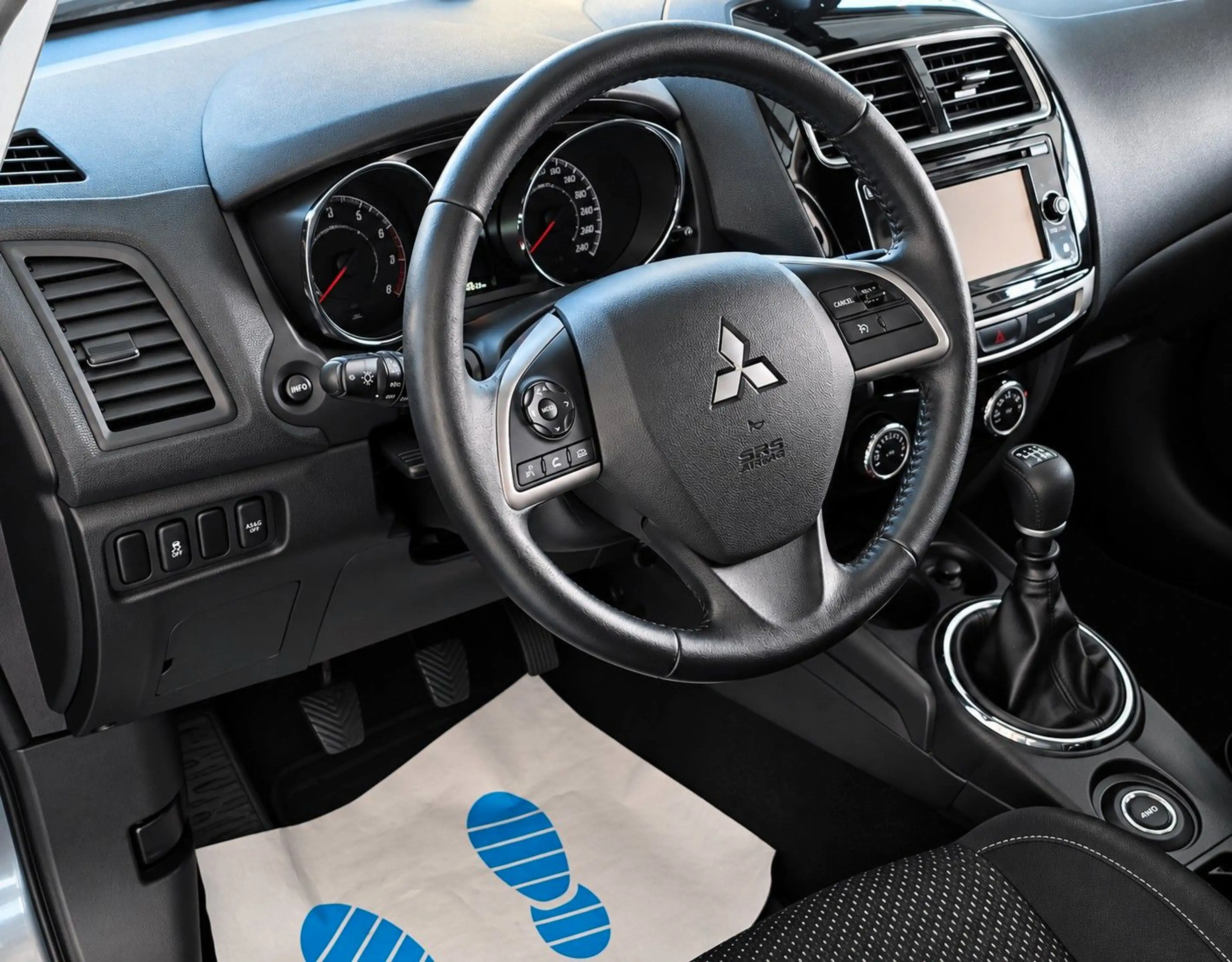 Mitsubishi ASX Klassik Kollektion+ 4WD*1.HAND*150PS*TOP — photo 11