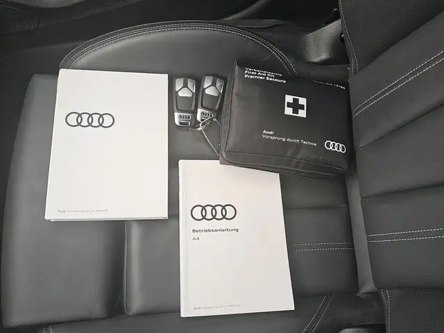 Audi A4 view 6