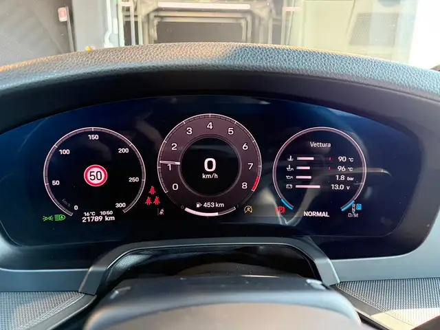 Porsche 911 view 15