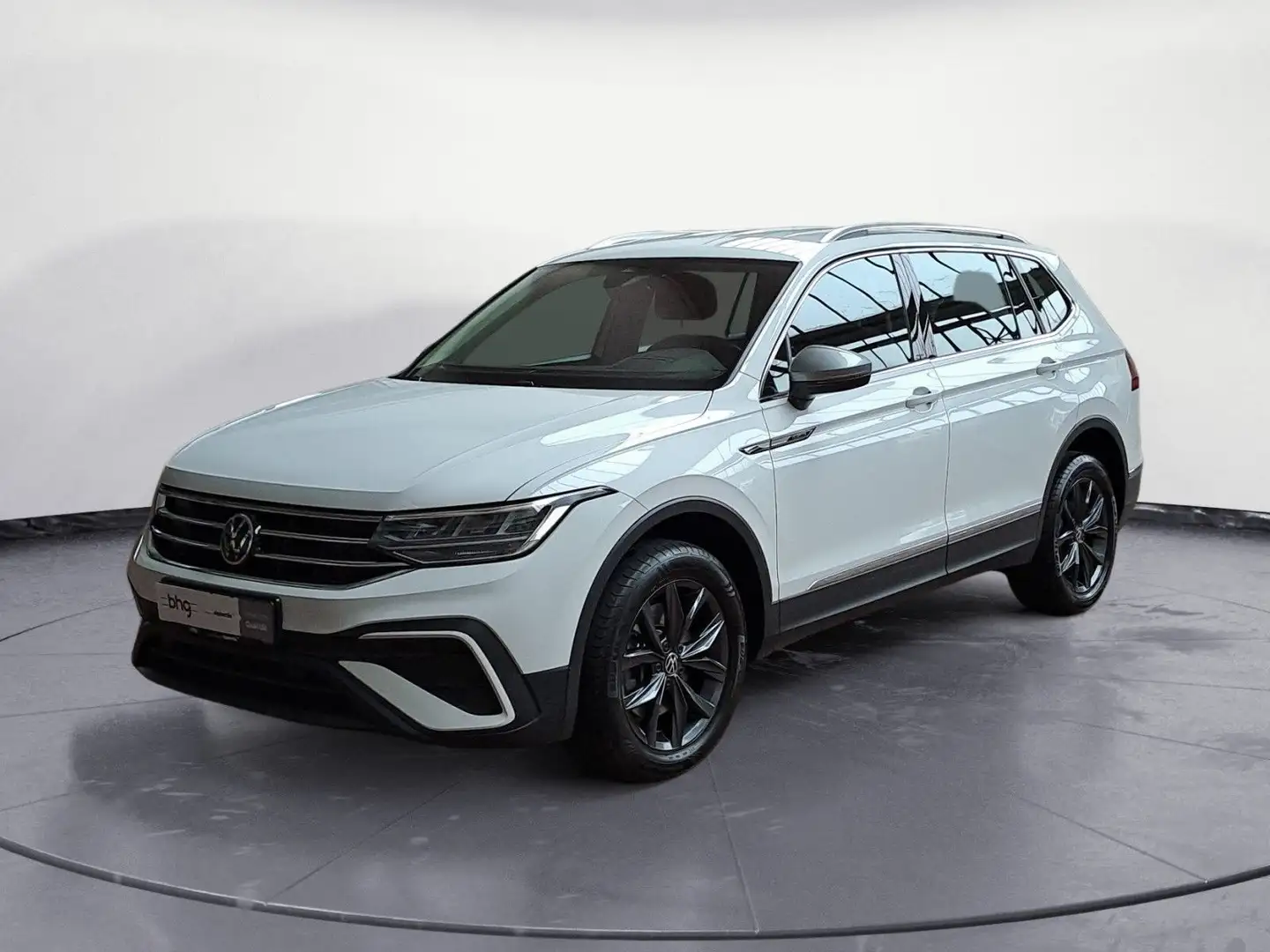 Volkswagen Tiguan Allspace 2.0 TDI 4Motion DSG Life *NAVI*H Weiß - 2