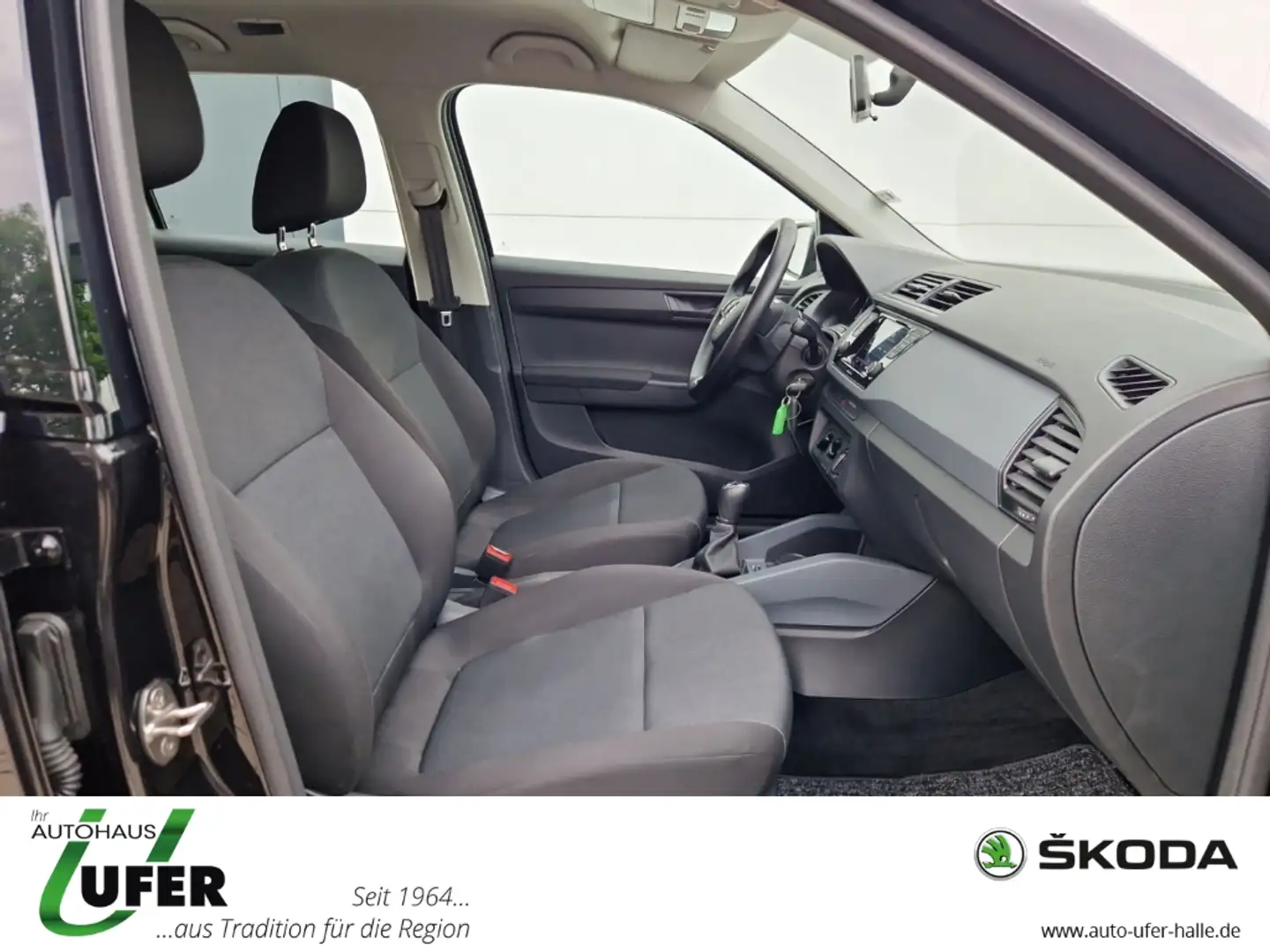 Skoda Fabia Combi Cool Plus AHK PDC Černá - 2