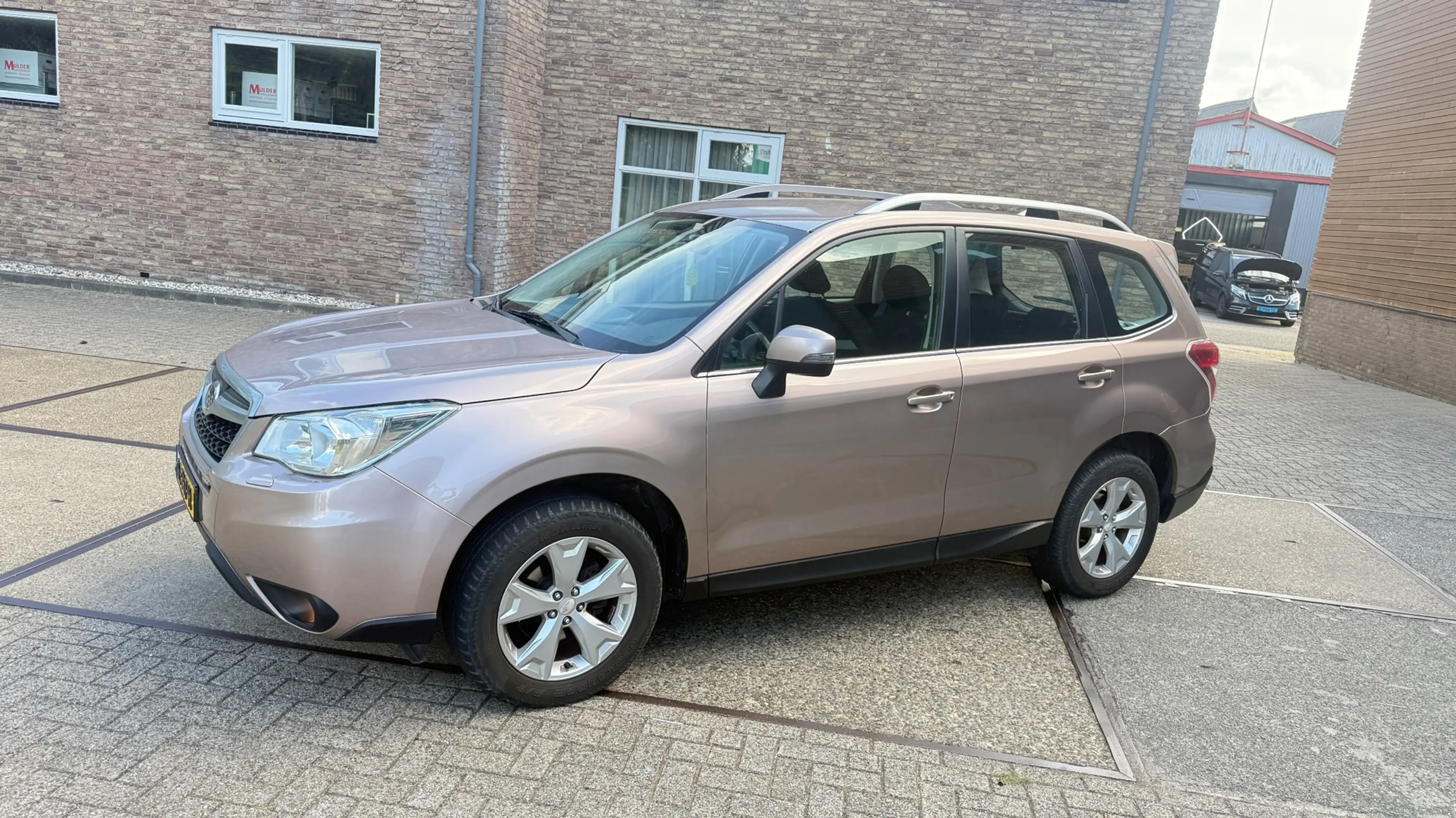 Subaru Forester 2.0 Comfort ((( automaat )) 4x4 — photo 13