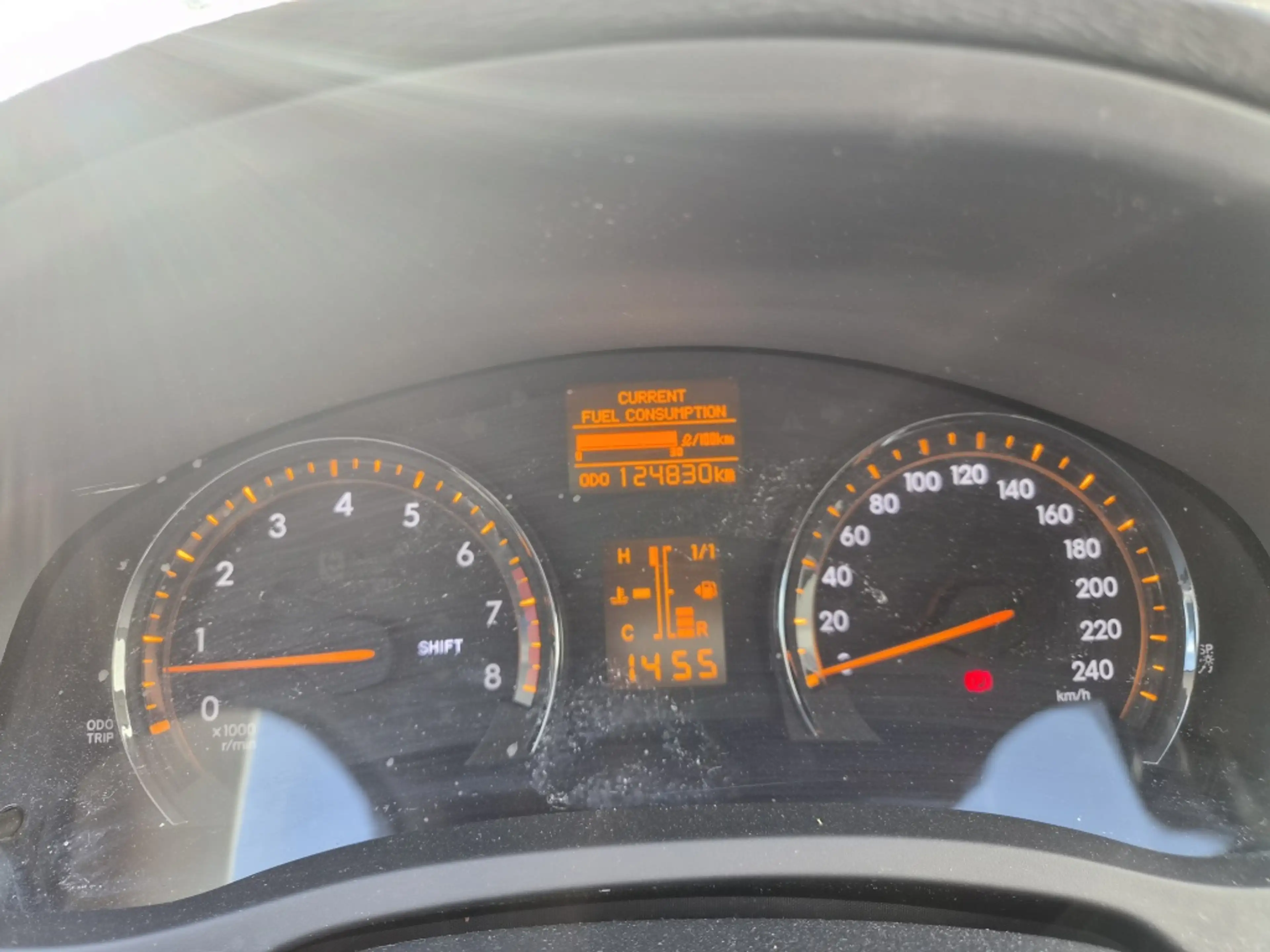 Toyota Avensis 1.6 VVTi Business — photo 15