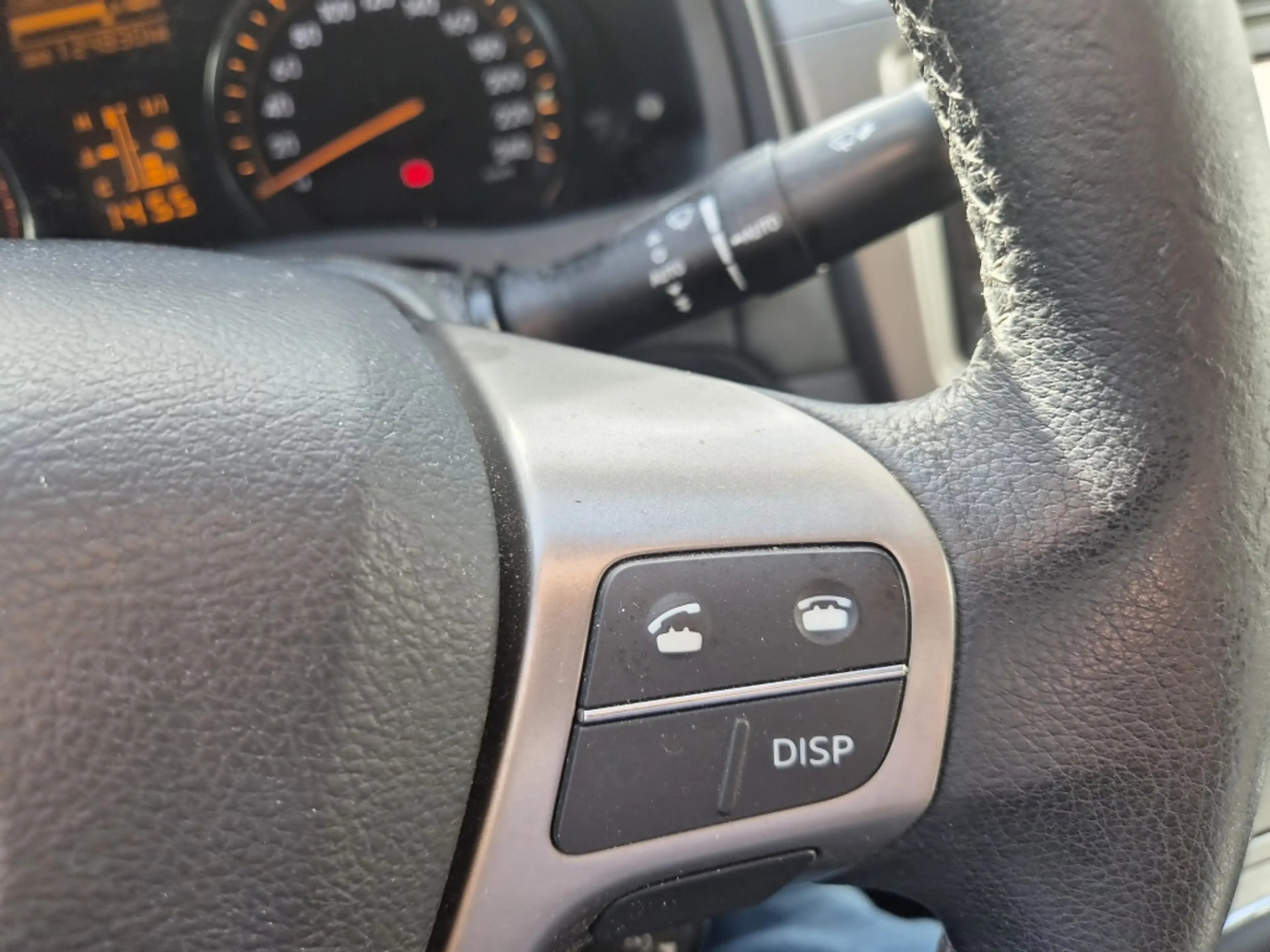Toyota Avensis 1.6 VVTi Business — photo 7