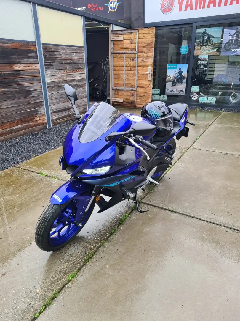 Yamaha R 3 Modrá - 1