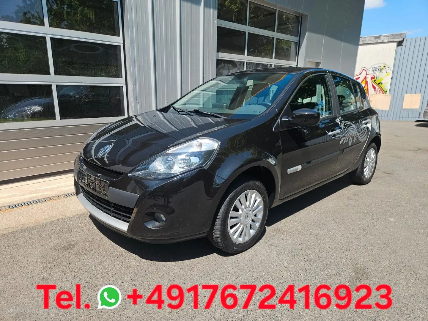 Renault Clio III Dynamique Navi Klima TÜV neu Schwarz - 1