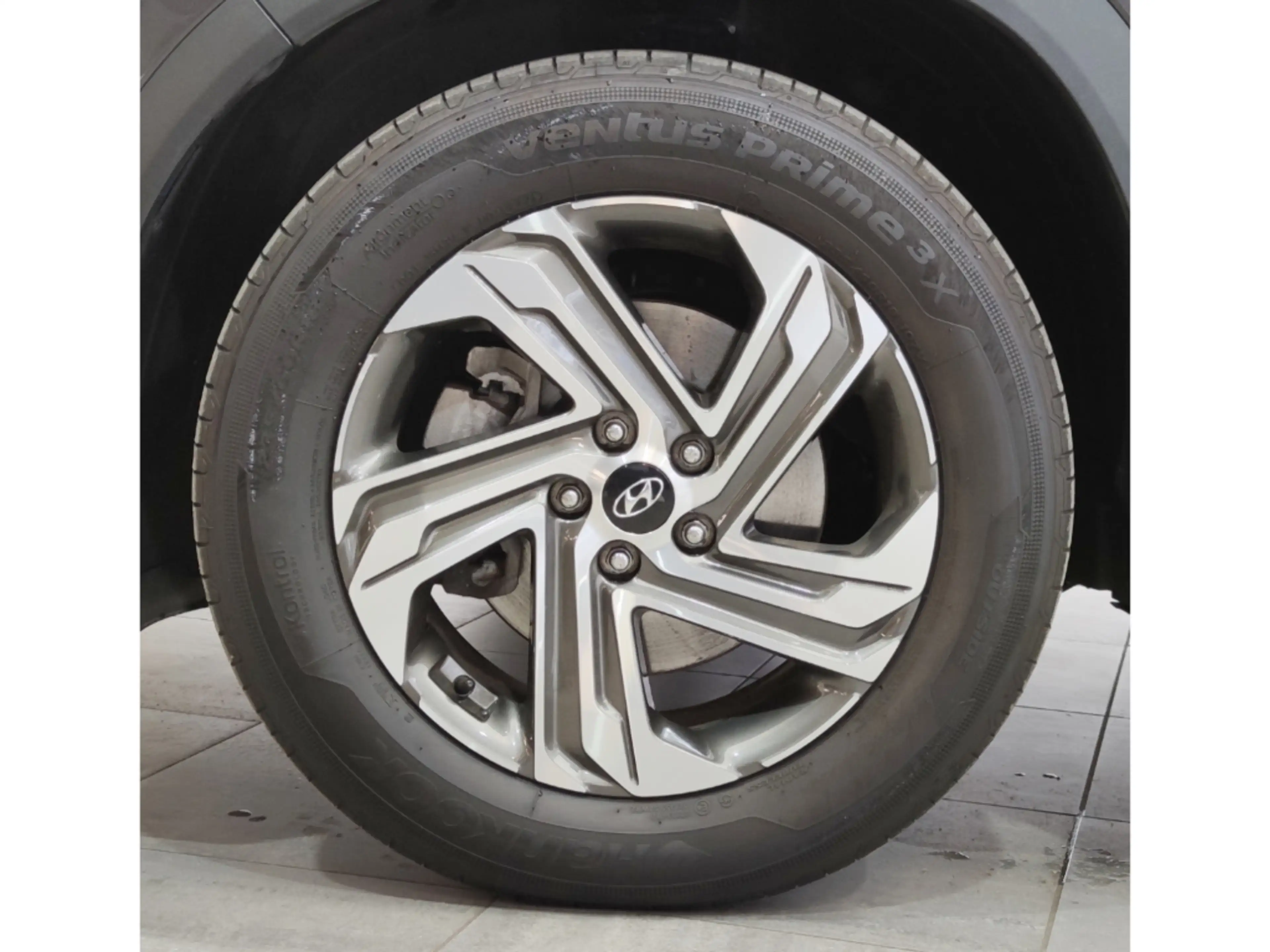 Hyundai SANTA FE Premium 2WD Leder Navi AHK e.Sitze Krell ab dem 23 — photo 12