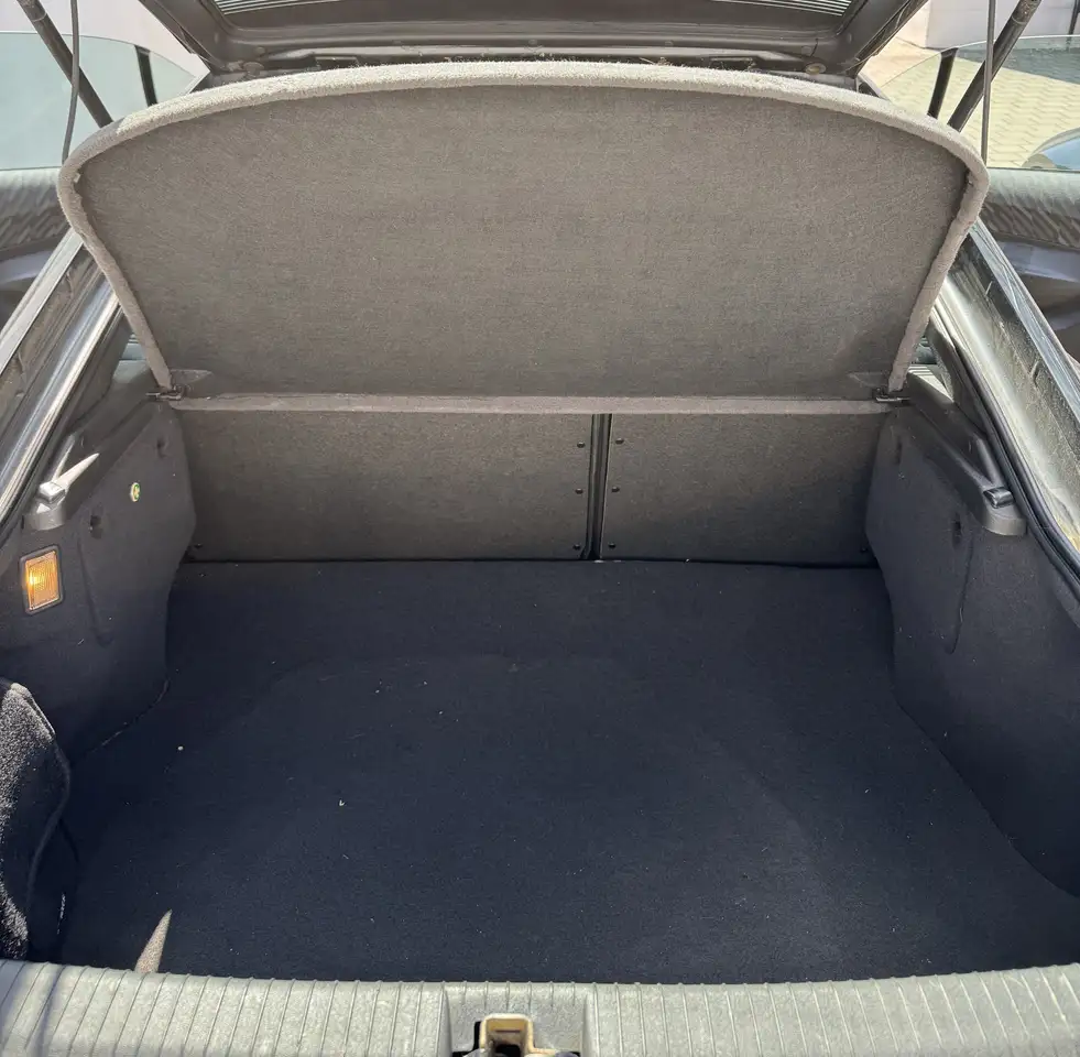 Opel Calibra 2.0, foto 8