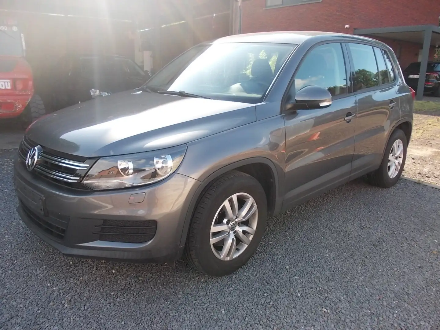 Volkswagen Tiguan Tiguan 1.4 TSI BlueMotion Gris - 1